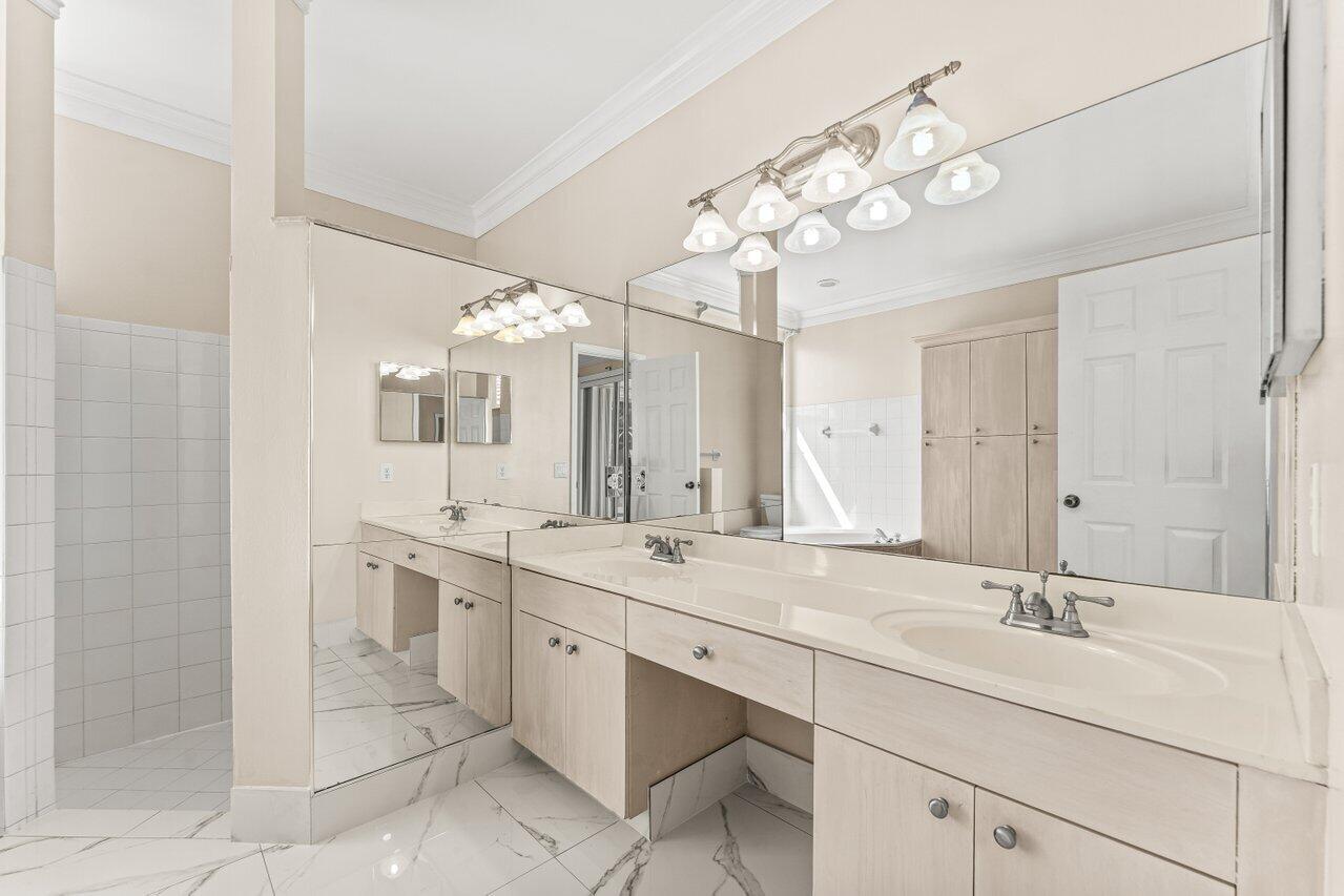 5872 NW 73rd, Parkland FL 33067