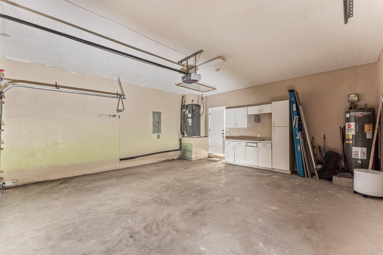 5872 NW 73rd, Parkland FL 33067