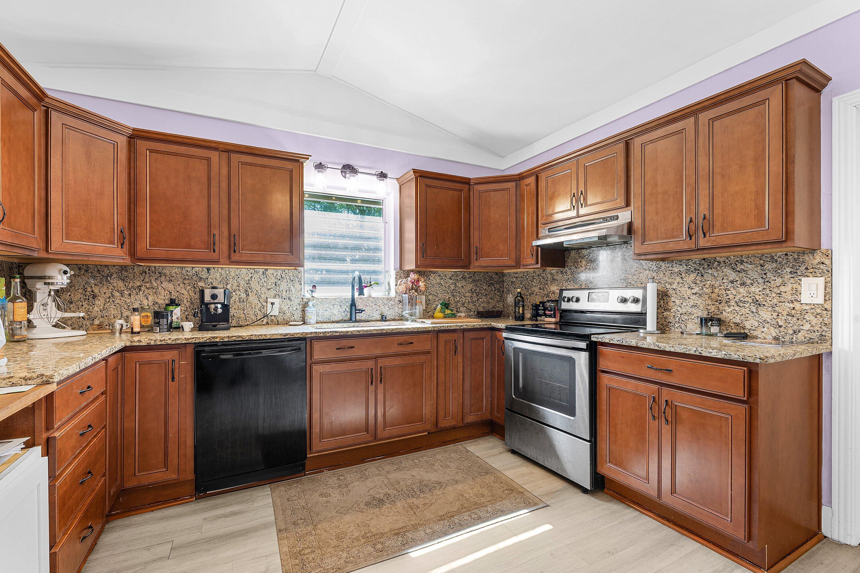 110 Wilson Road, West Palm Beach FL 33406