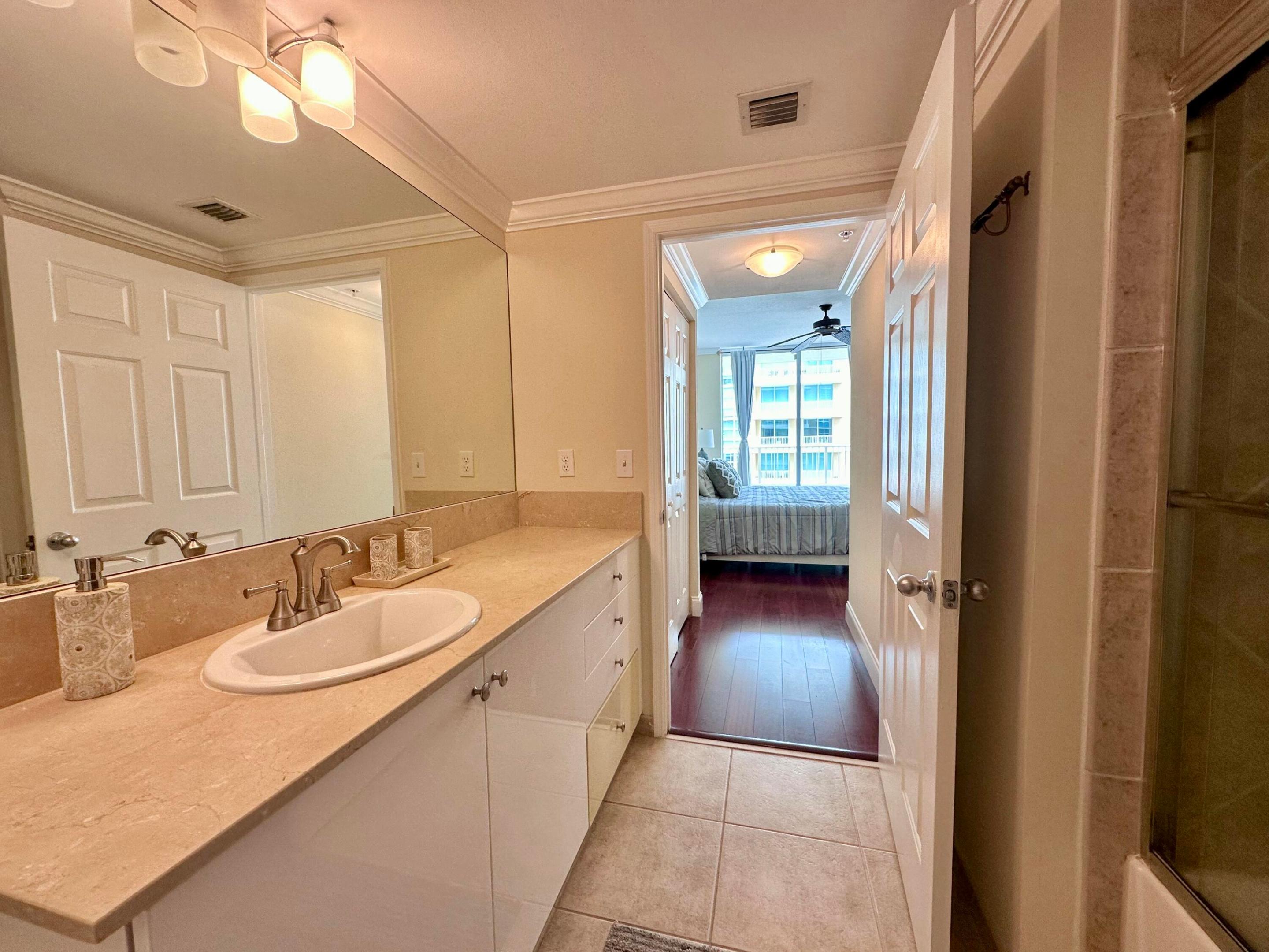 700 E Boynton Beach #1203, Boynton Beach FL 33435