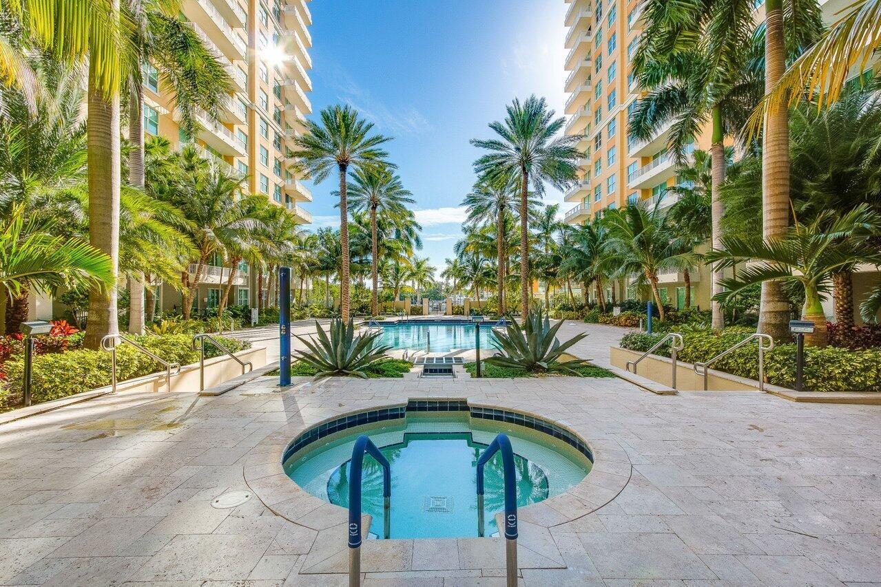 700 E Boynton Beach #1203, Boynton Beach FL 33435