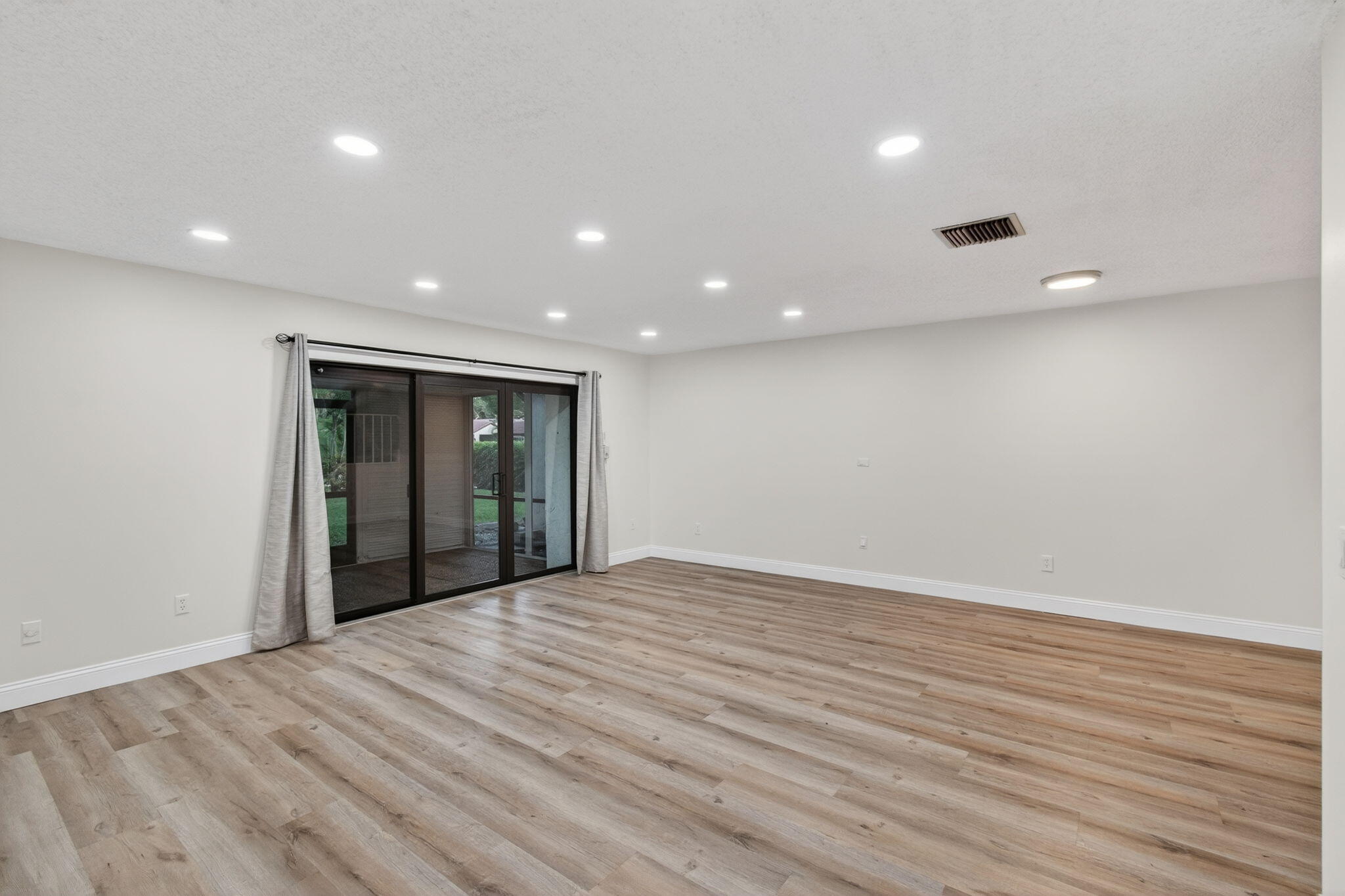 21682 Cypress #11c, Boca Raton FL 33433