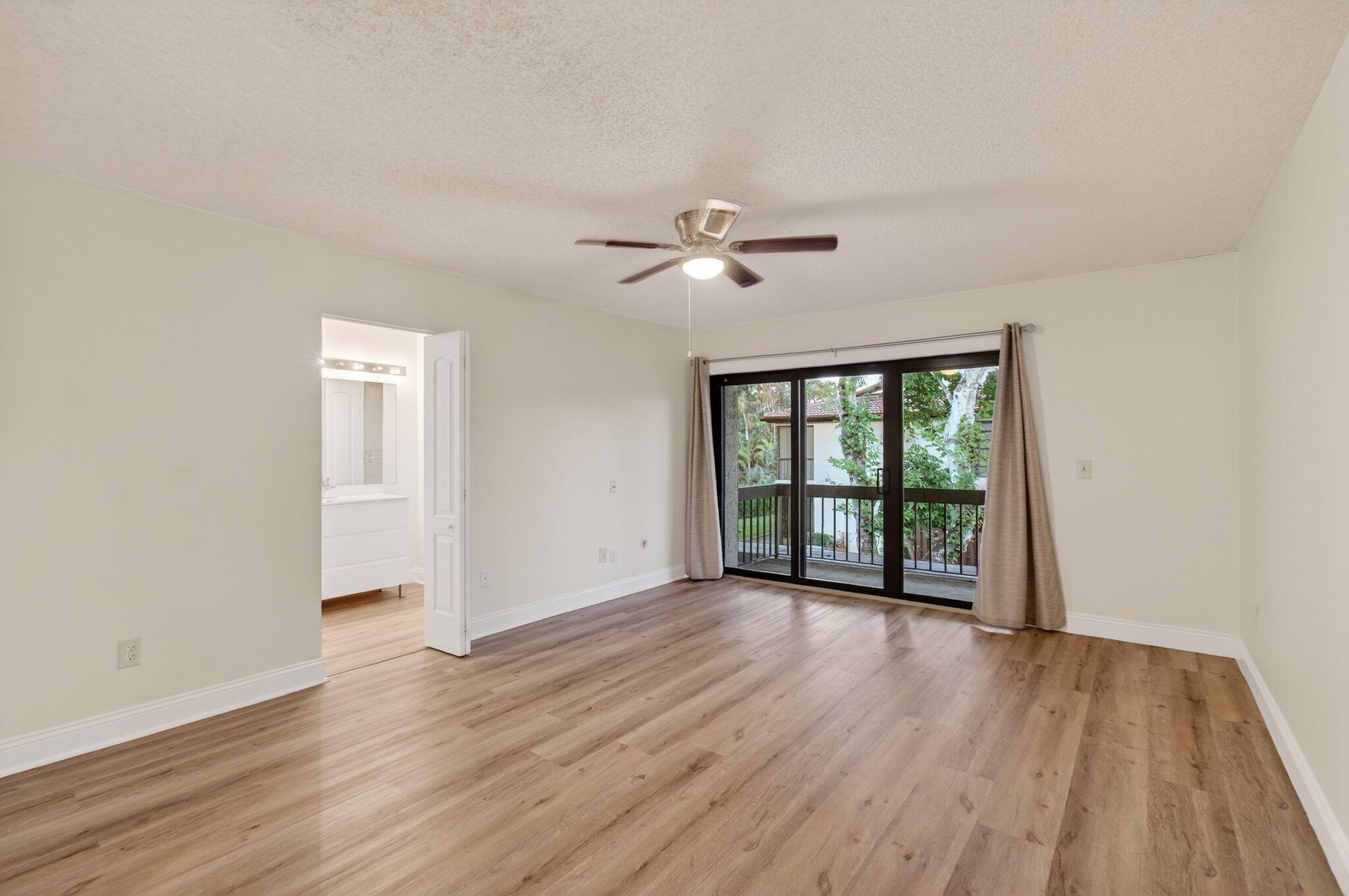 21682 Cypress #11c, Boca Raton FL 33433