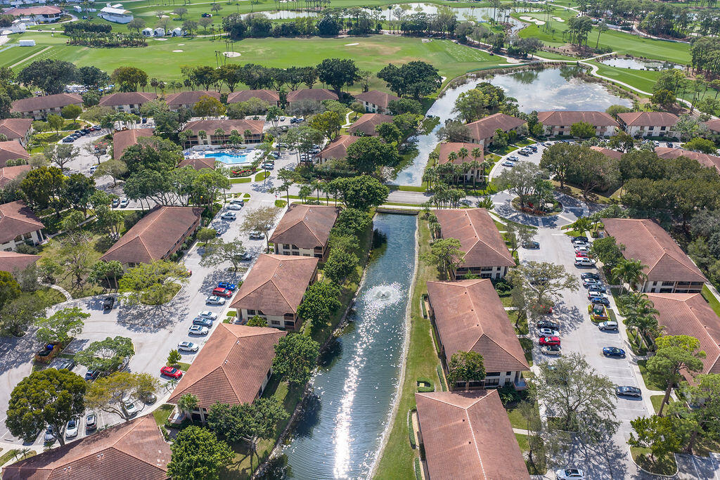 505 Brackenwood, Palm Beach Gardens FL 33418
