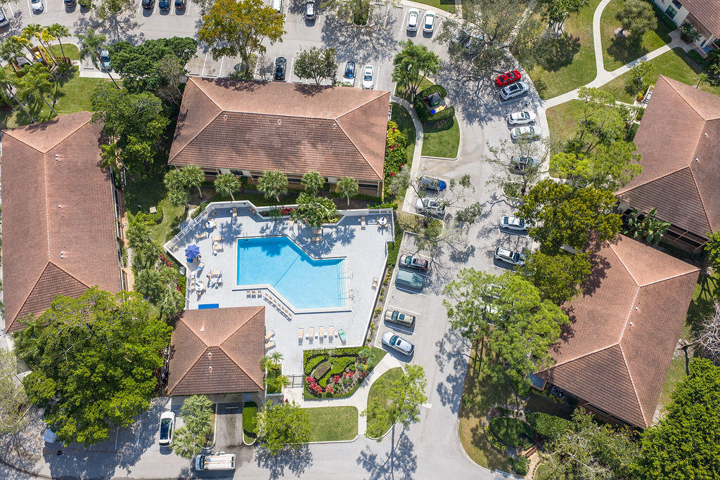 505 Brackenwood, Palm Beach Gardens FL 33418