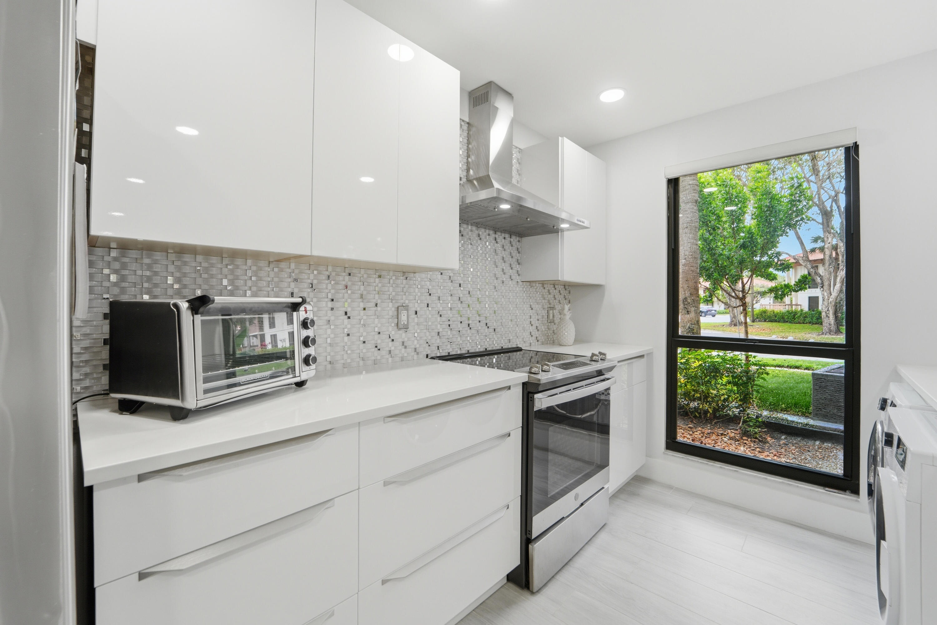 505 Brackenwood, Palm Beach Gardens FL 33418