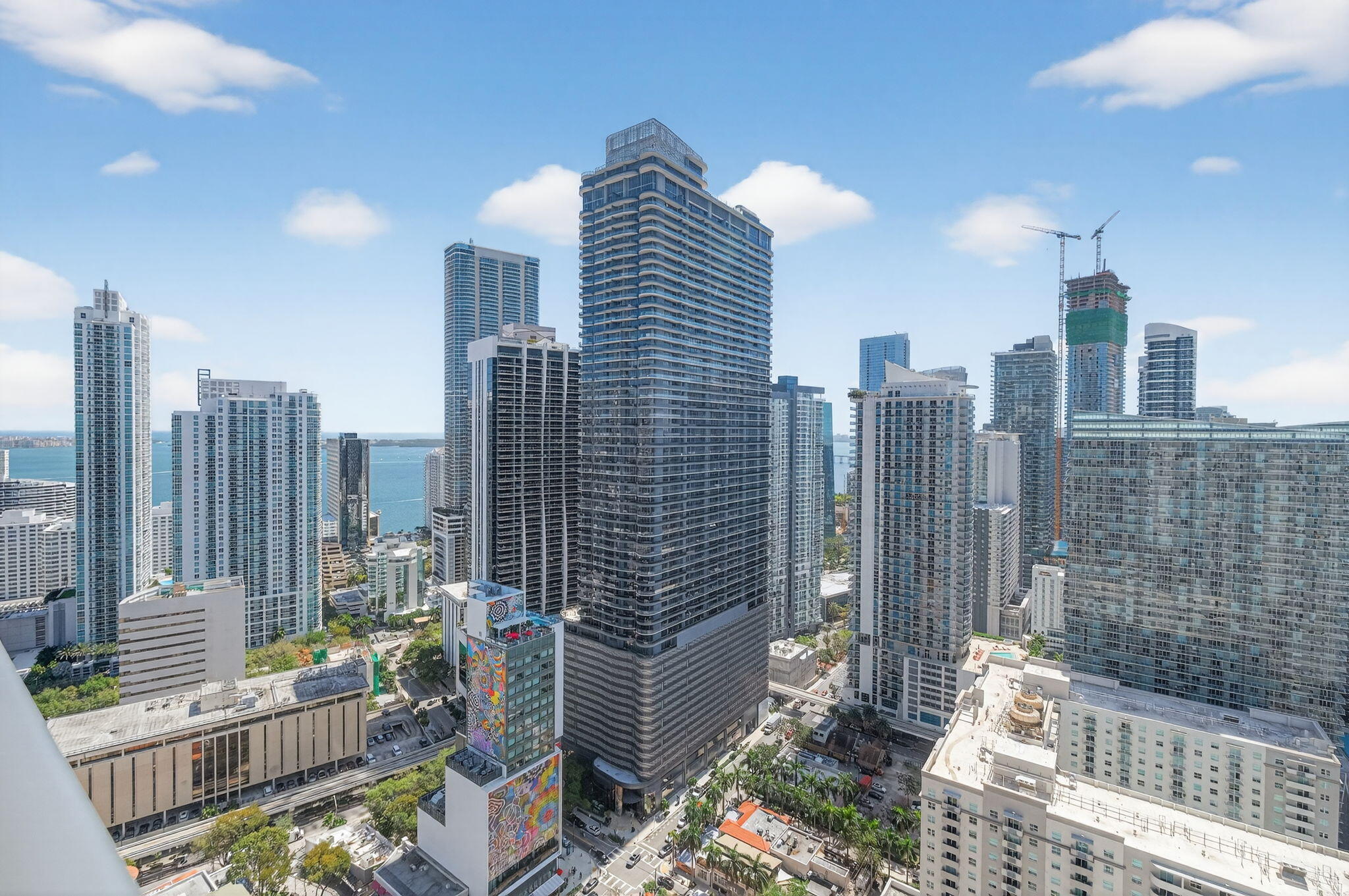 55 SW 9th #3704, Miami FL 33130