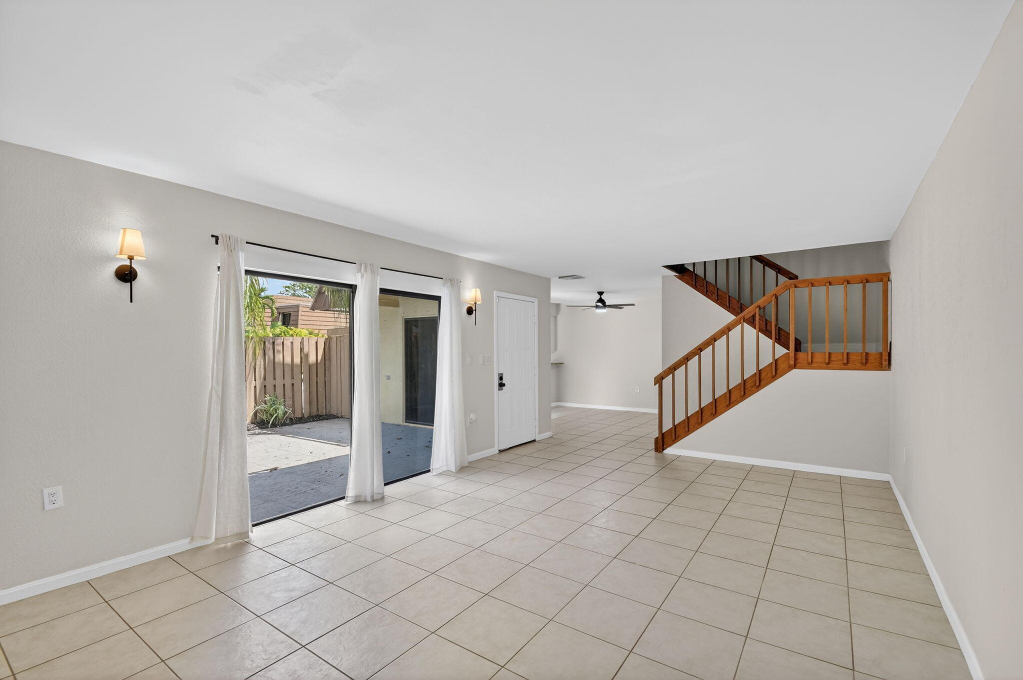904 9th, Palm Beach Gardens FL 33410