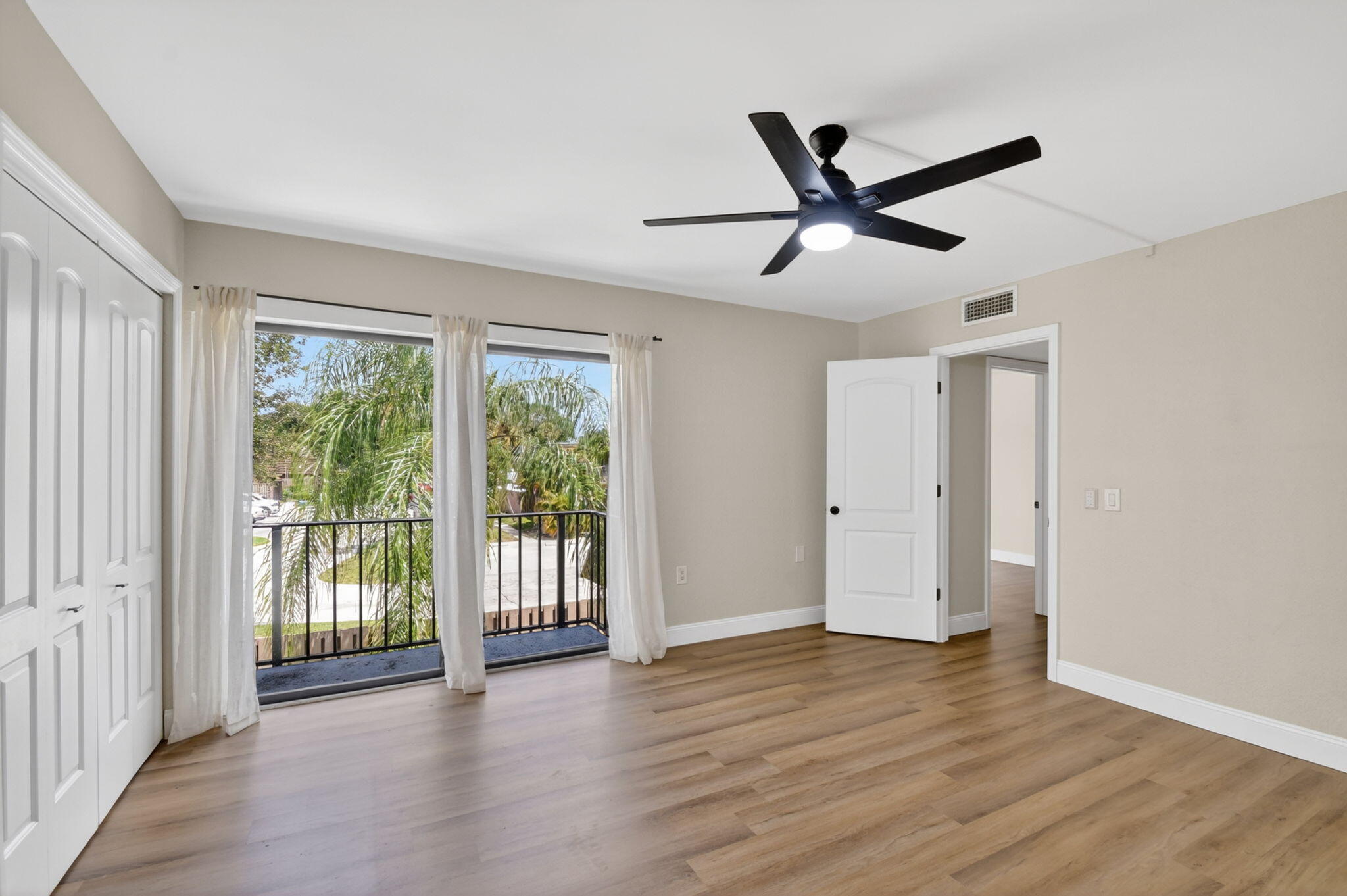 904 9th, Palm Beach Gardens FL 33410