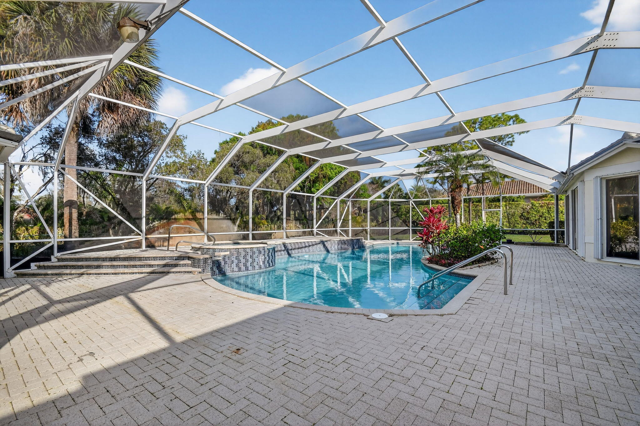 1711 Breakers West, West Palm Beach FL 33411