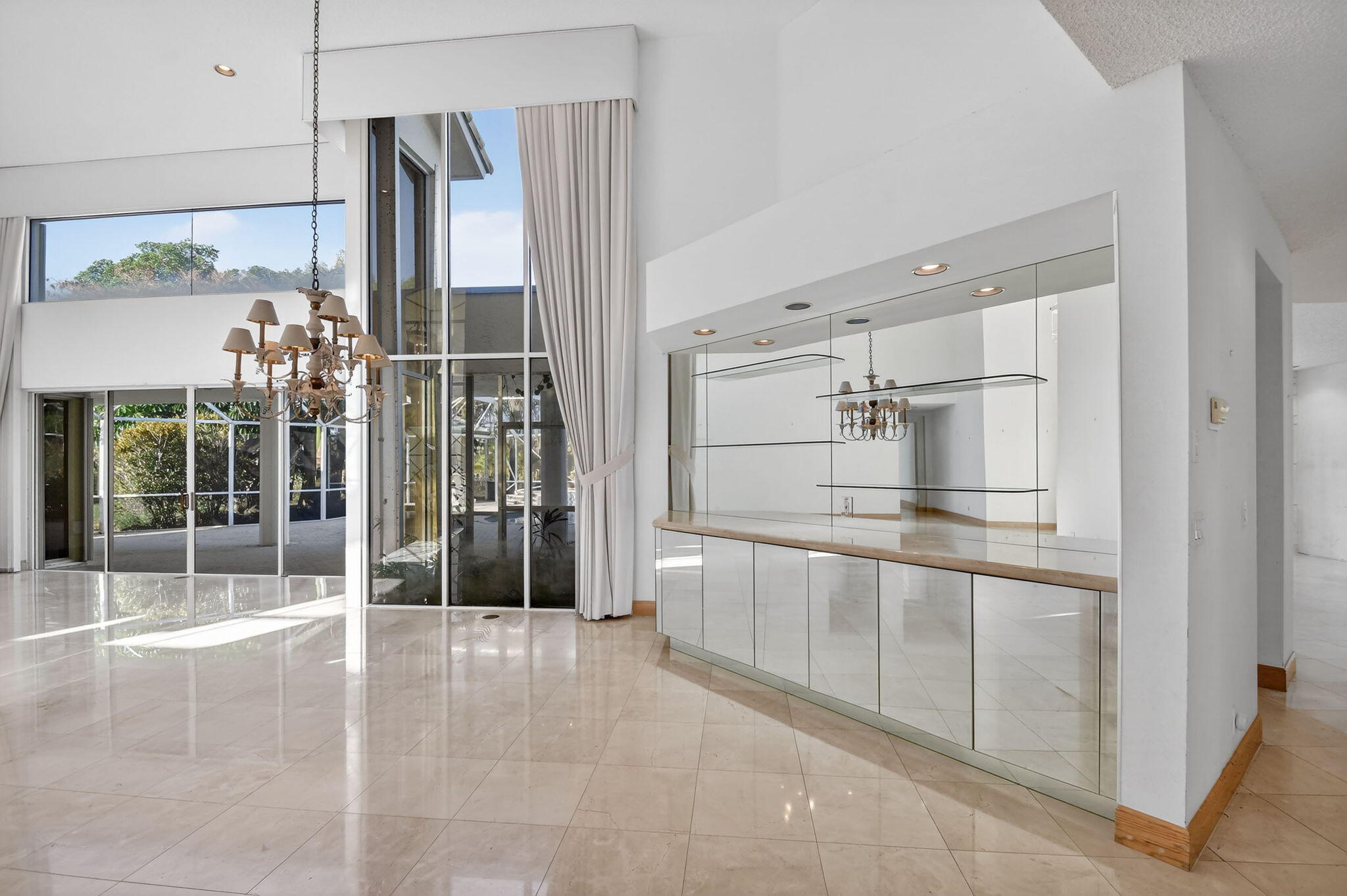 1711 Breakers West, West Palm Beach FL 33411
