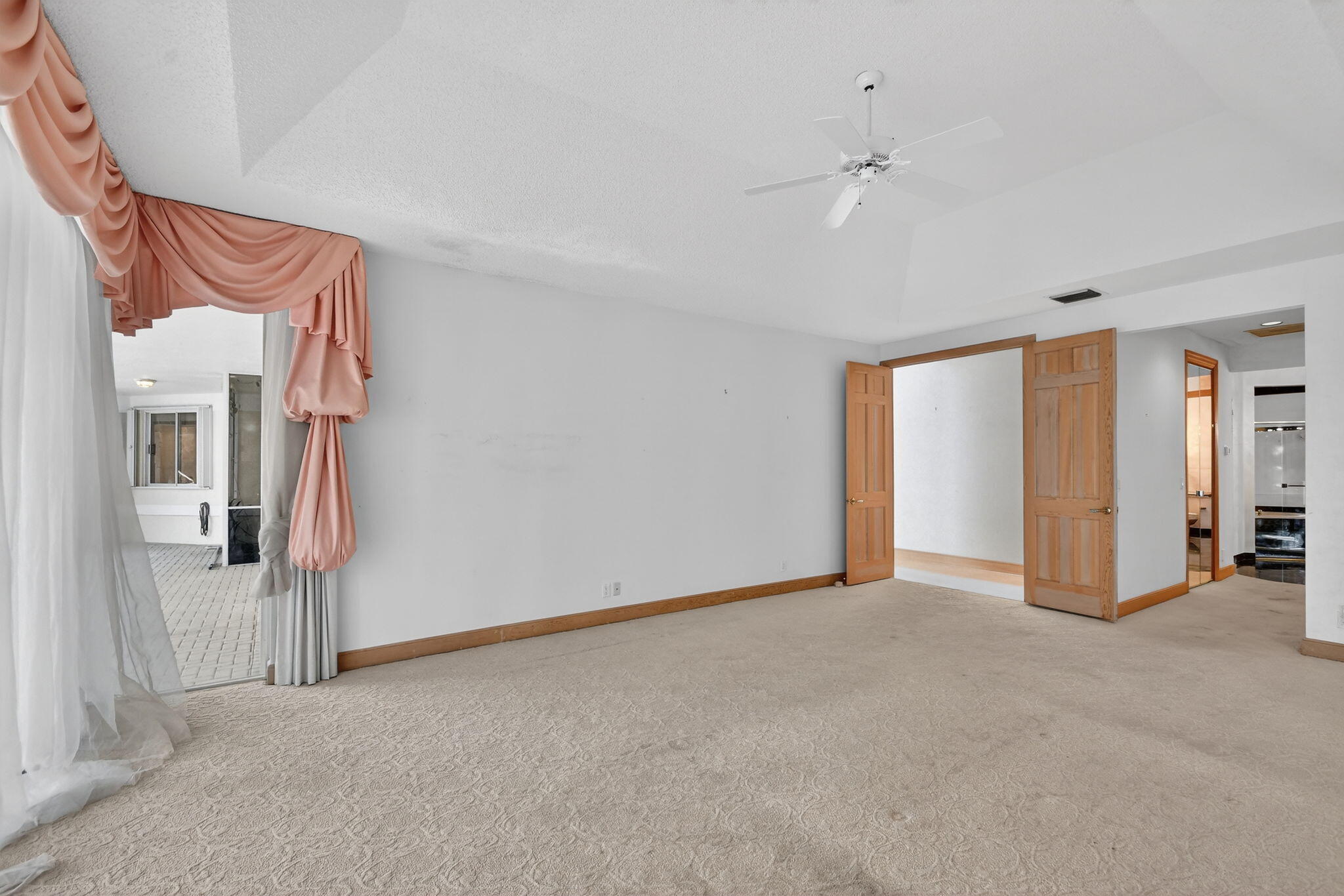 1711 Breakers West, West Palm Beach FL 33411