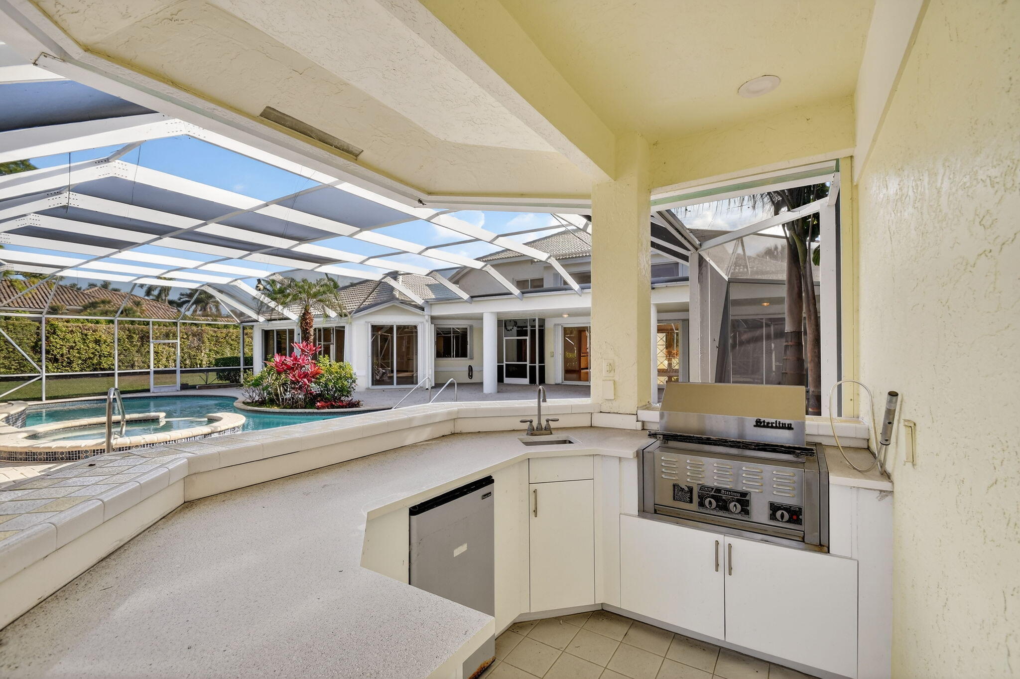 1711 Breakers West, West Palm Beach FL 33411