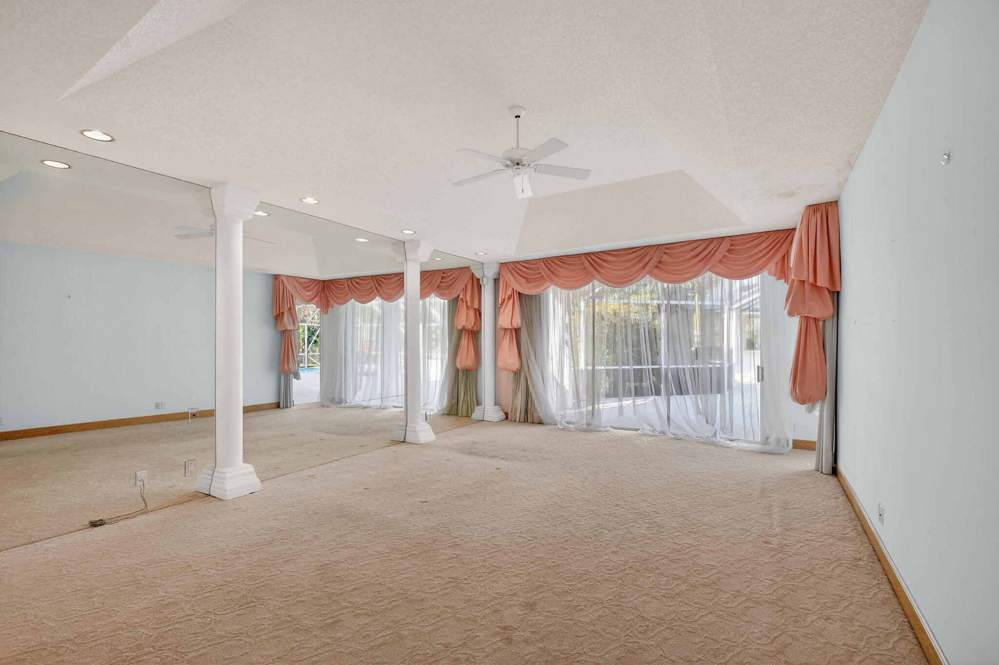 1711 Breakers West, West Palm Beach FL 33411