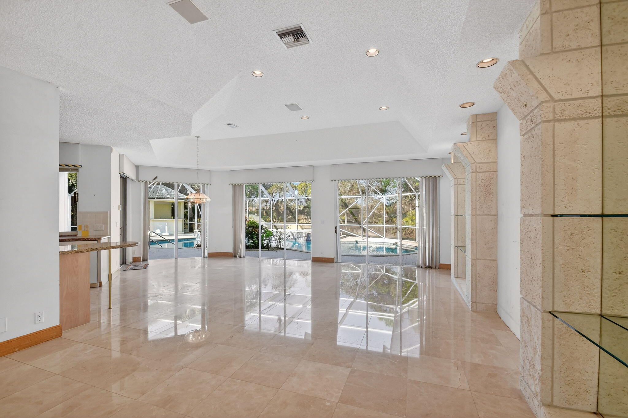 1711 Breakers West, West Palm Beach FL 33411