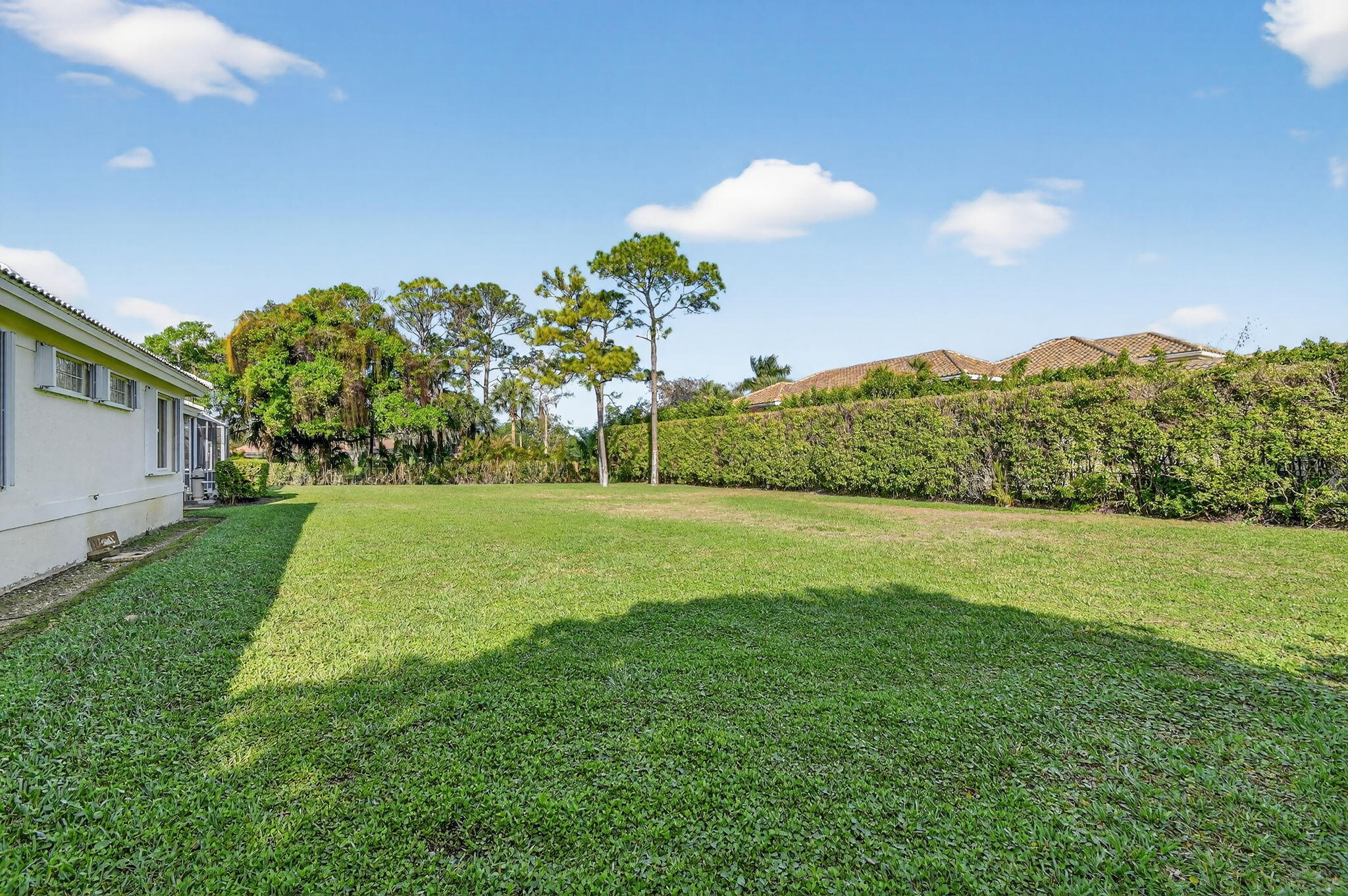 1711 Breakers West, West Palm Beach FL 33411