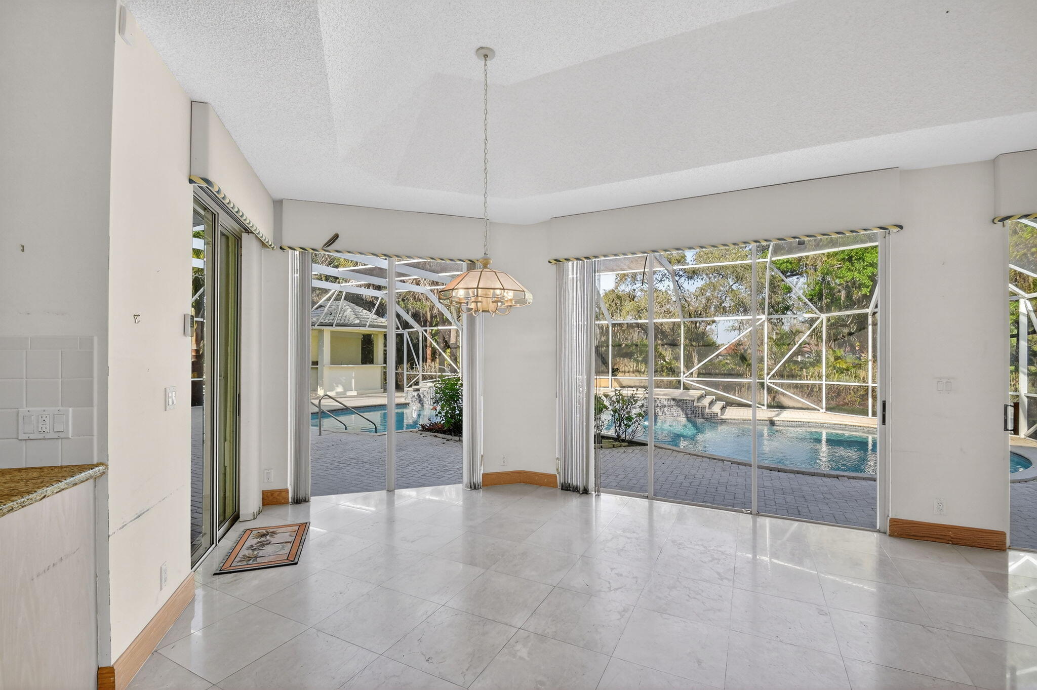 1711 Breakers West, West Palm Beach FL 33411