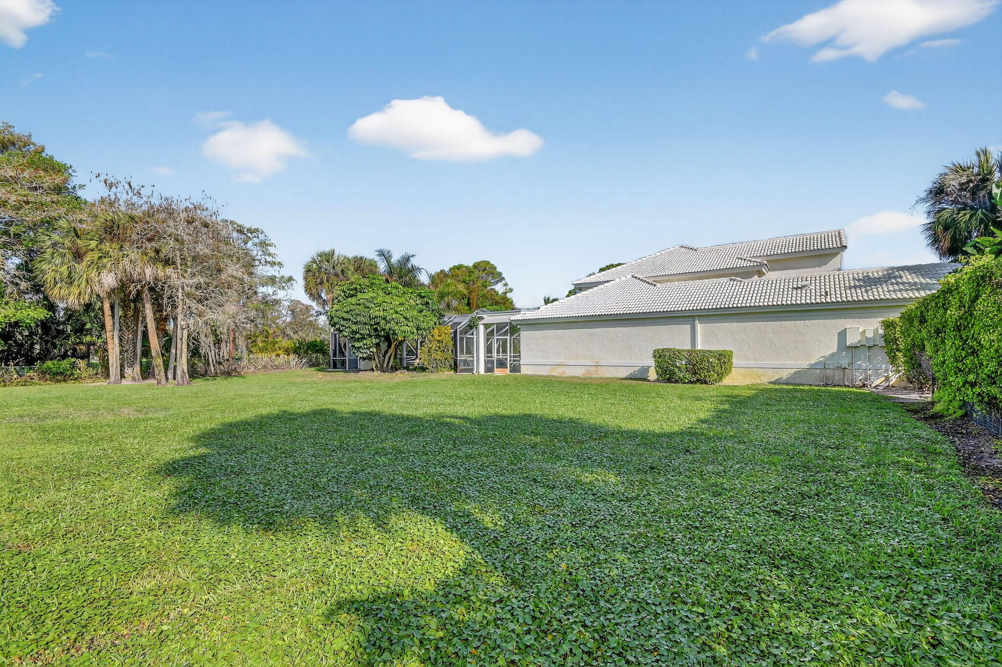 1711 Breakers West, West Palm Beach FL 33411