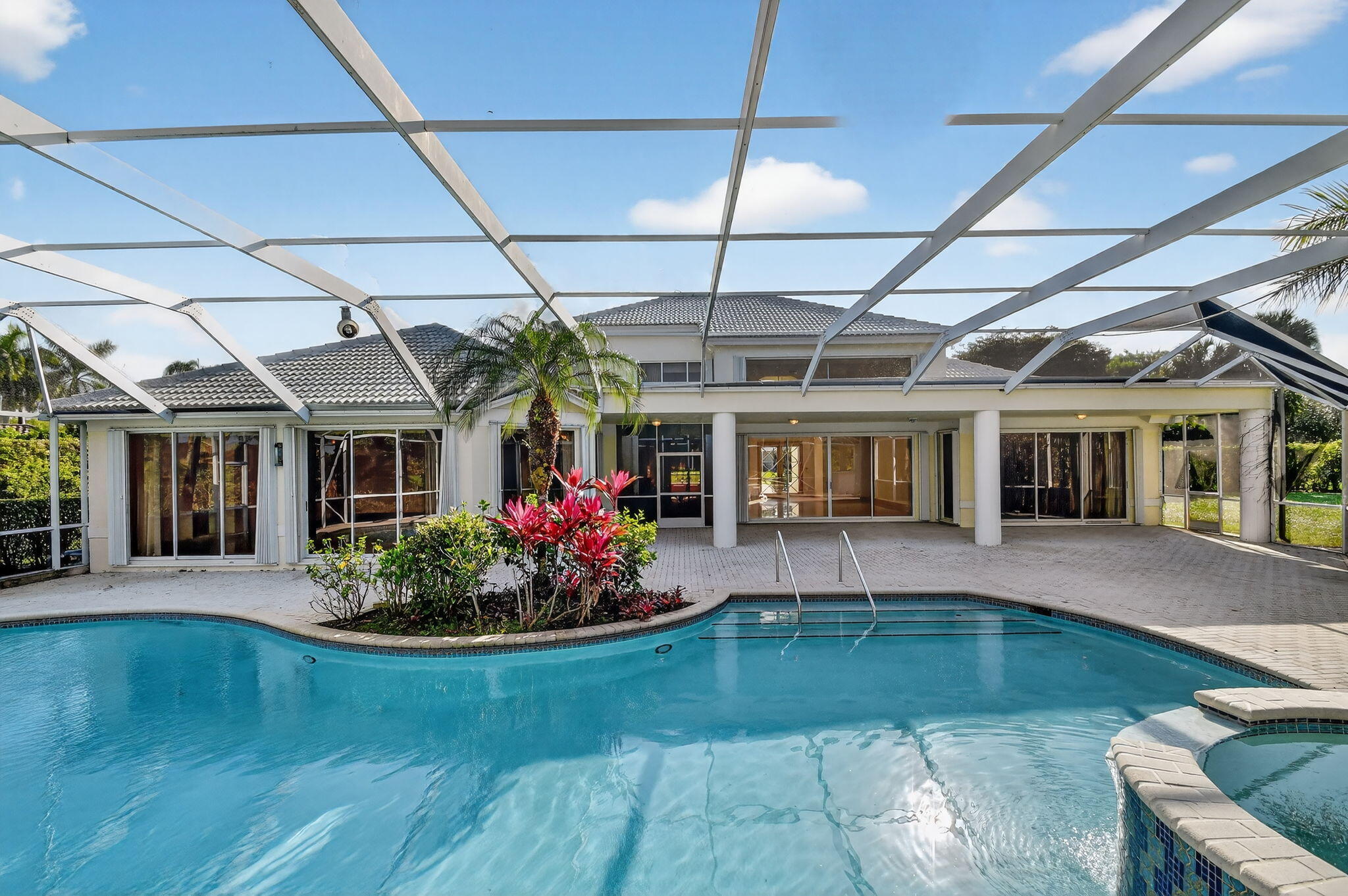 1711 Breakers West, West Palm Beach FL 33411