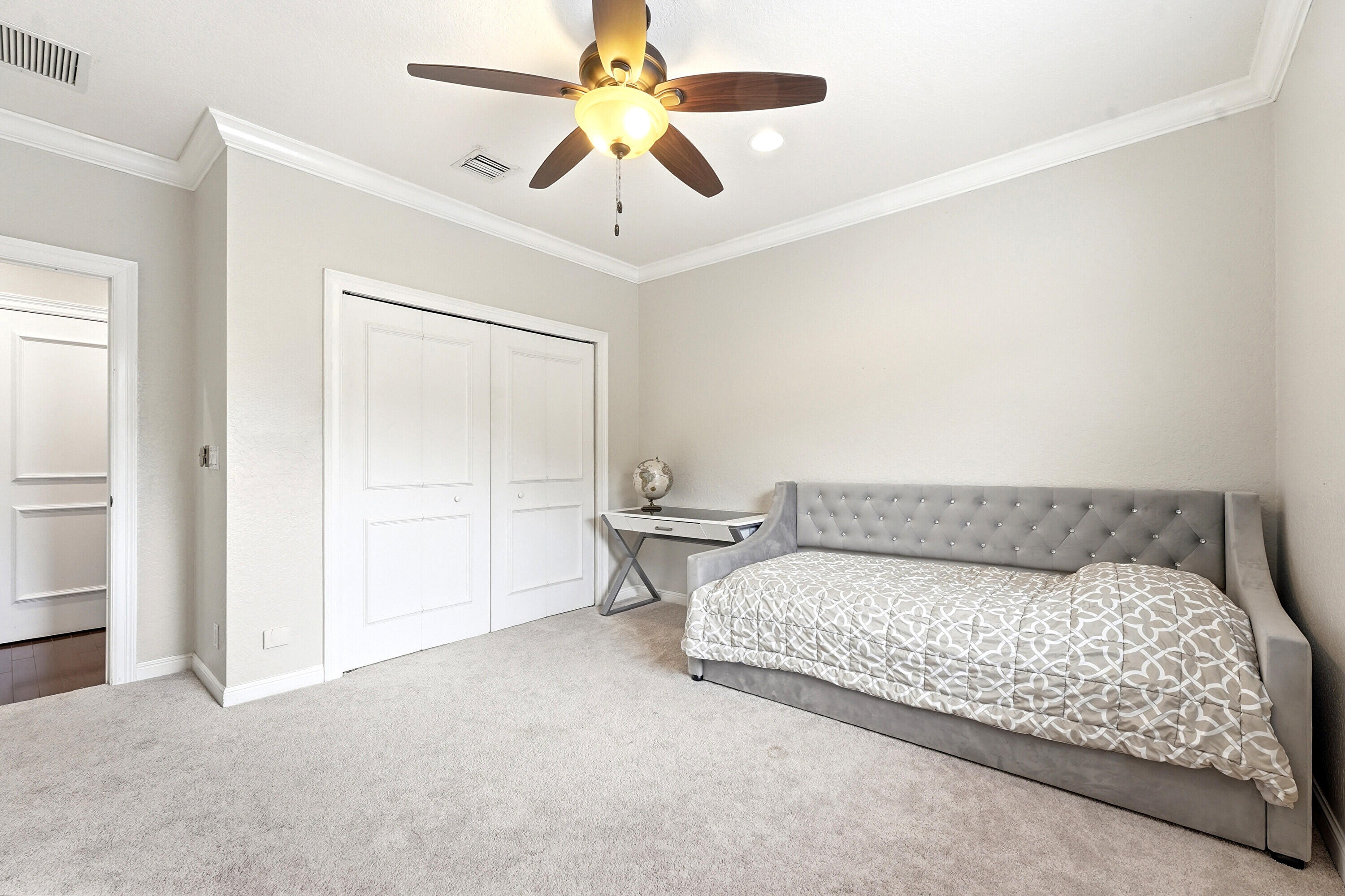5038 NW 24th, Boca Raton FL 33431