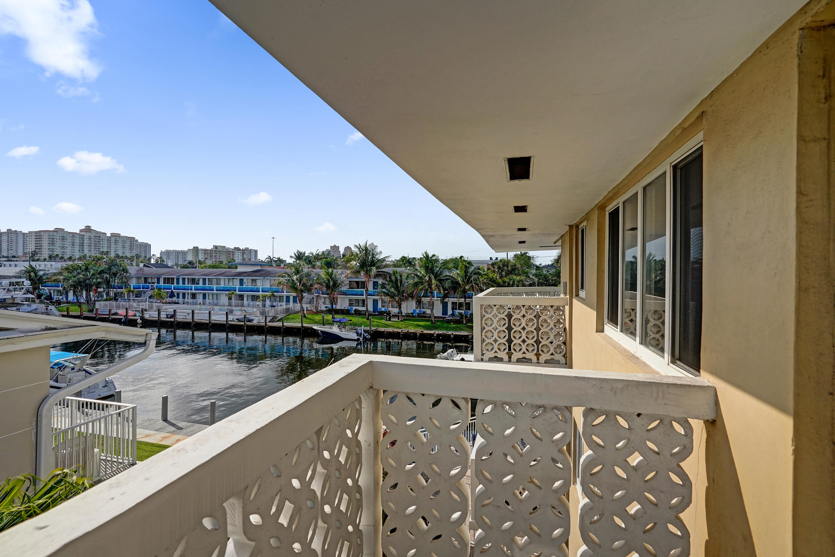 3220 Bayview #315, Fort Lauderdale FL 33306