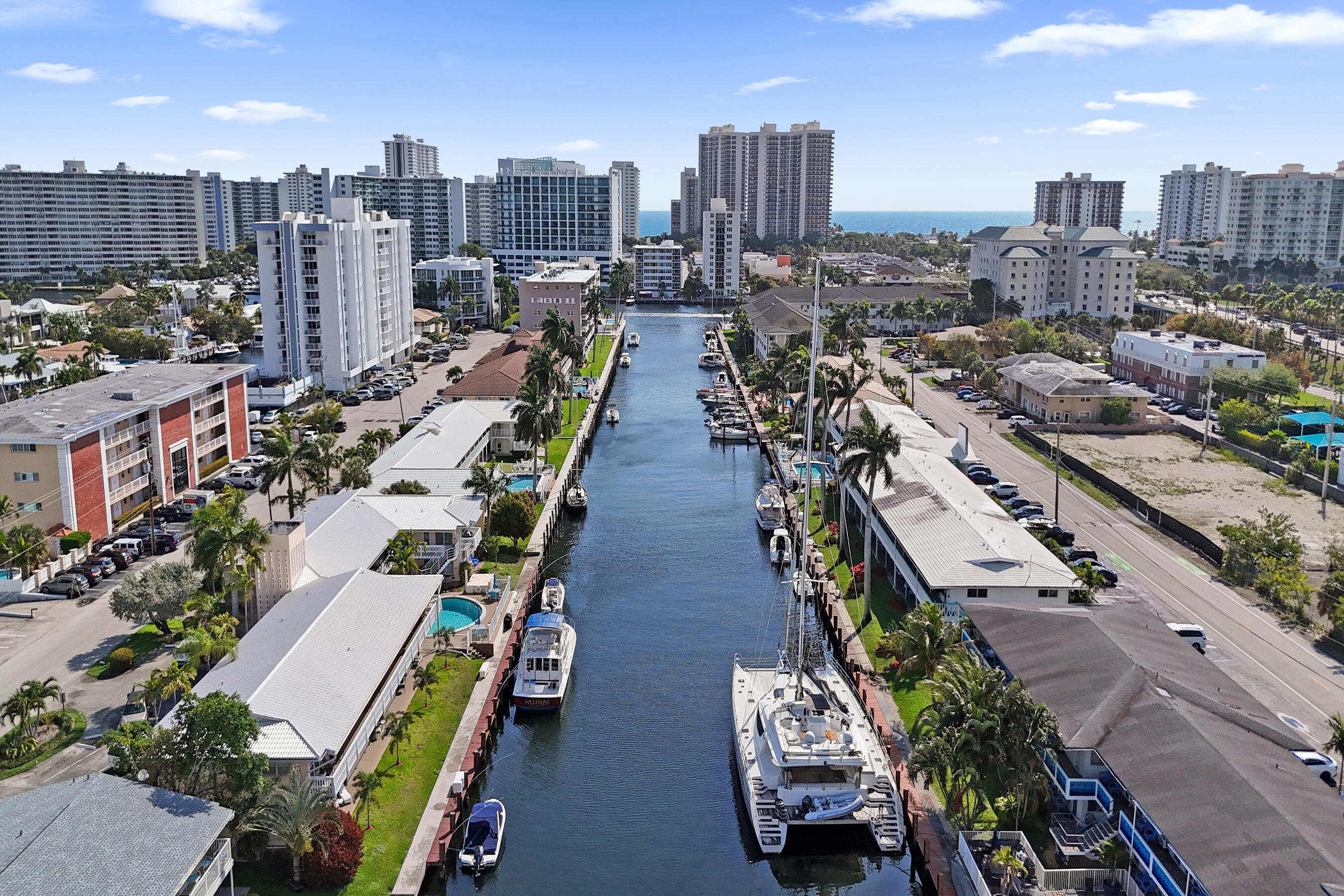3220 Bayview #315, Fort Lauderdale FL 33306