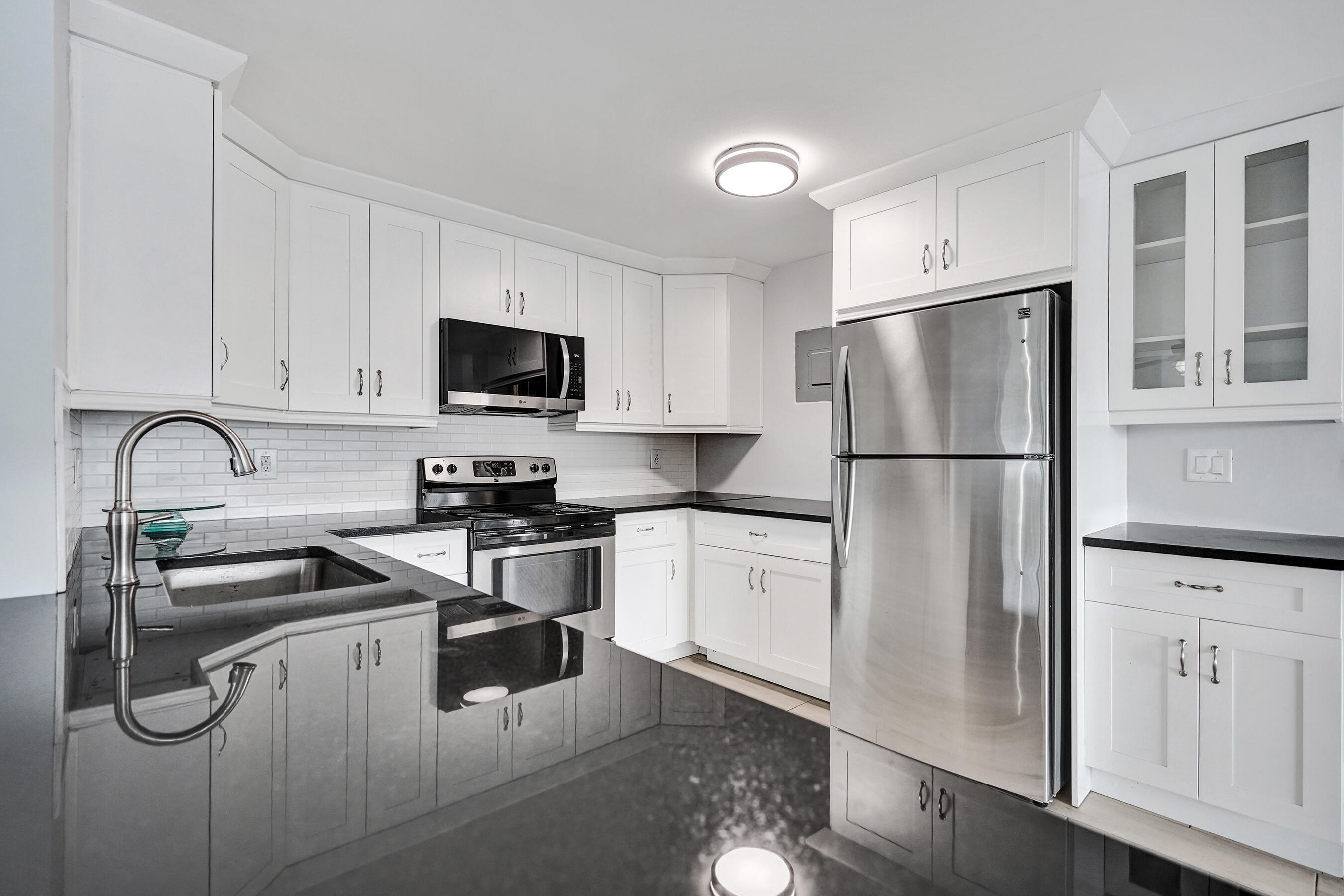 3220 Bayview #315, Fort Lauderdale FL 33306