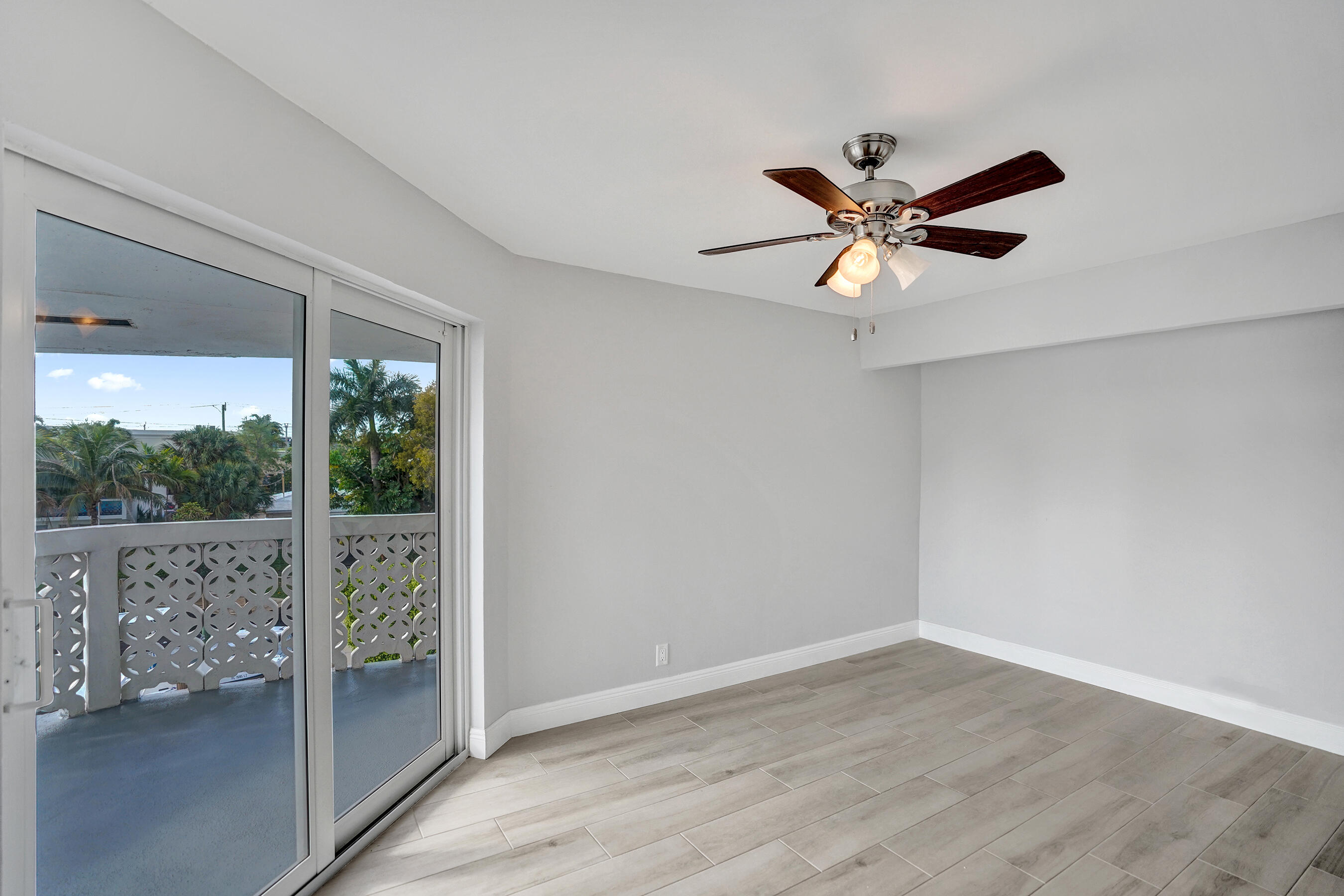 3220 Bayview #315, Fort Lauderdale FL 33306