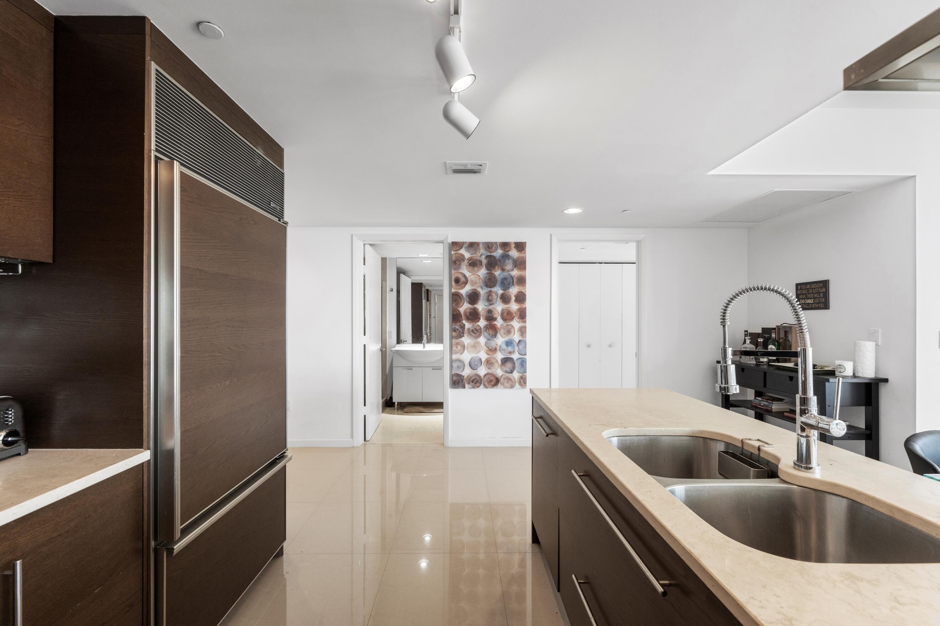 495 Brickell #811, Miami FL 33131