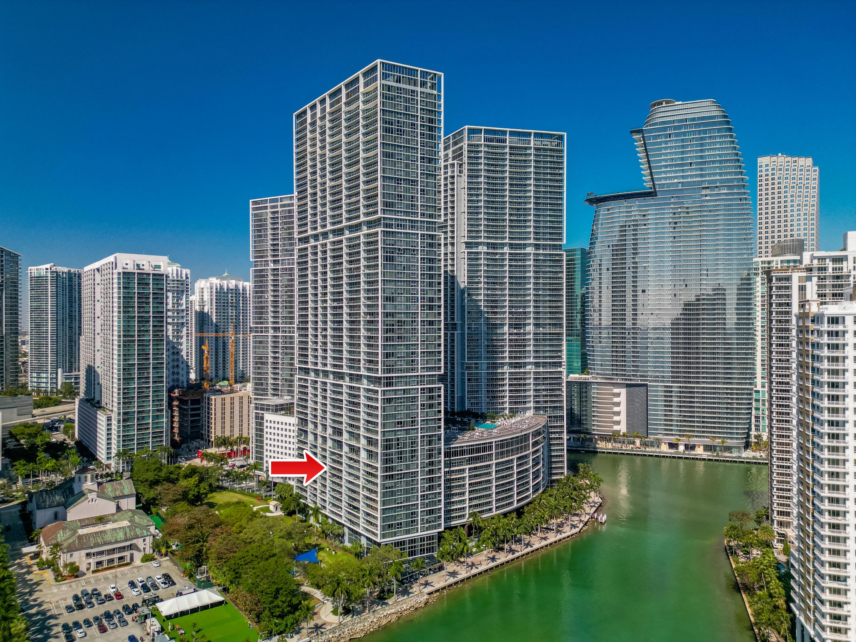 495 Brickell #811, Miami FL 33131