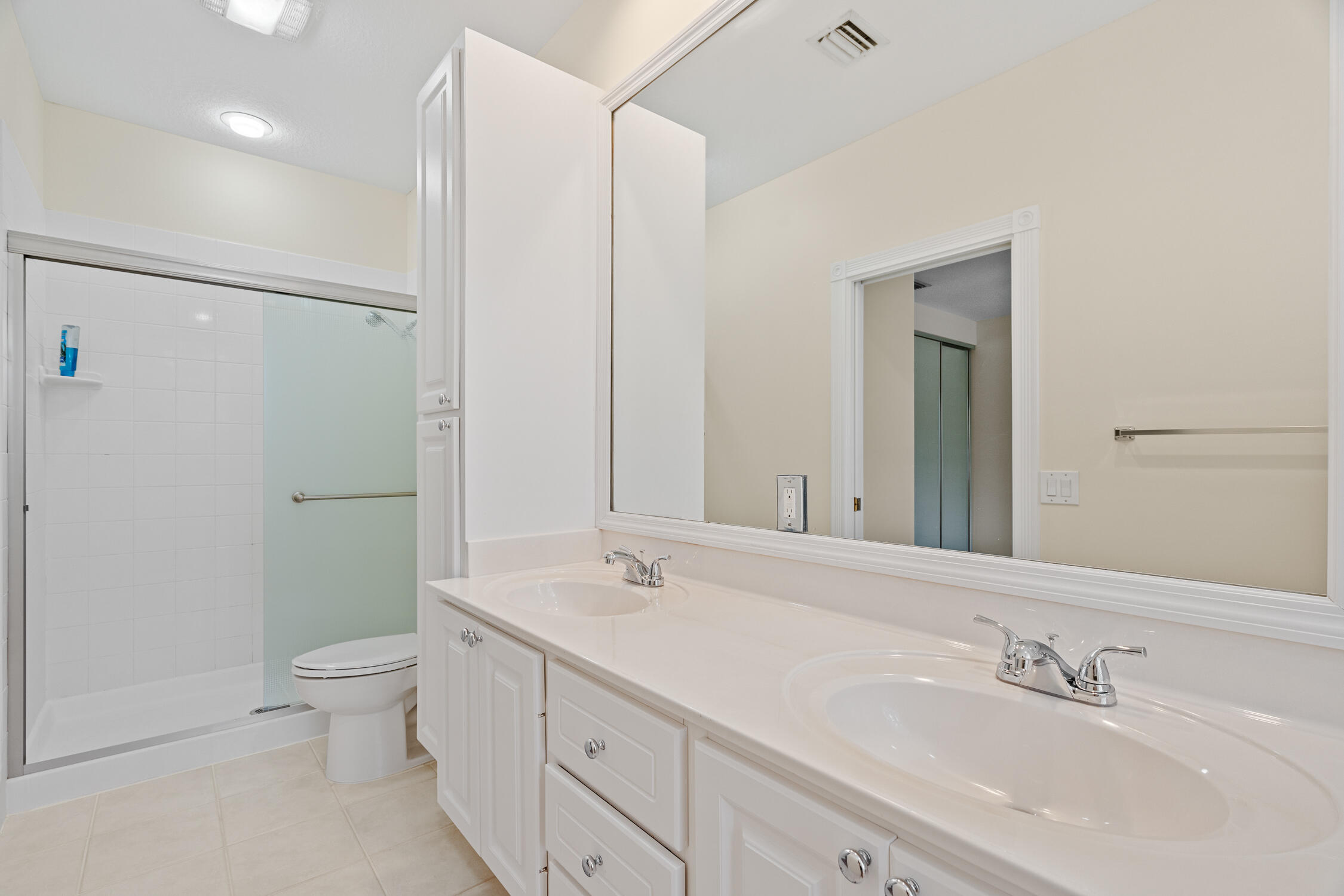 176 Freeport, Jupiter FL 33458