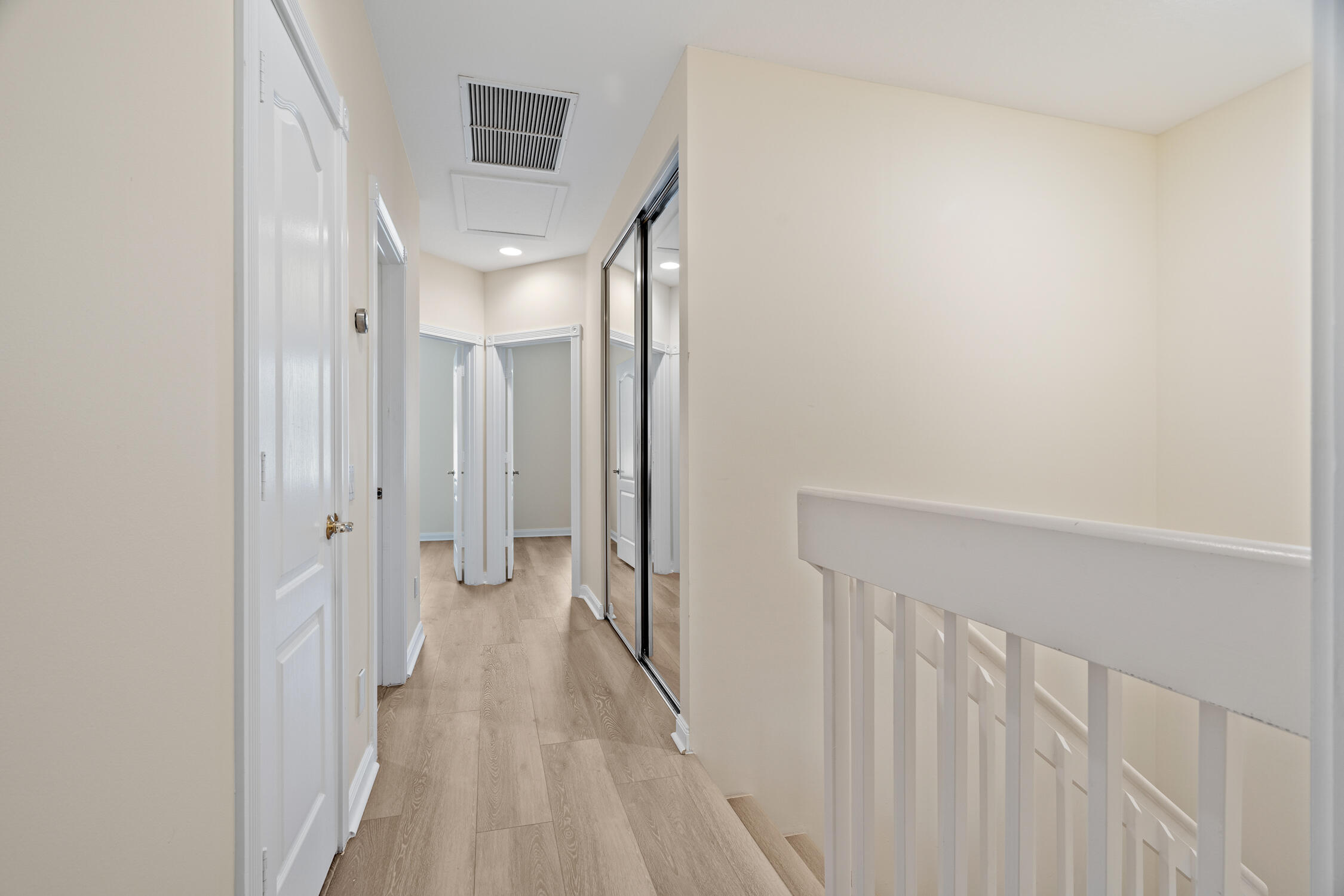 176 Freeport, Jupiter FL 33458