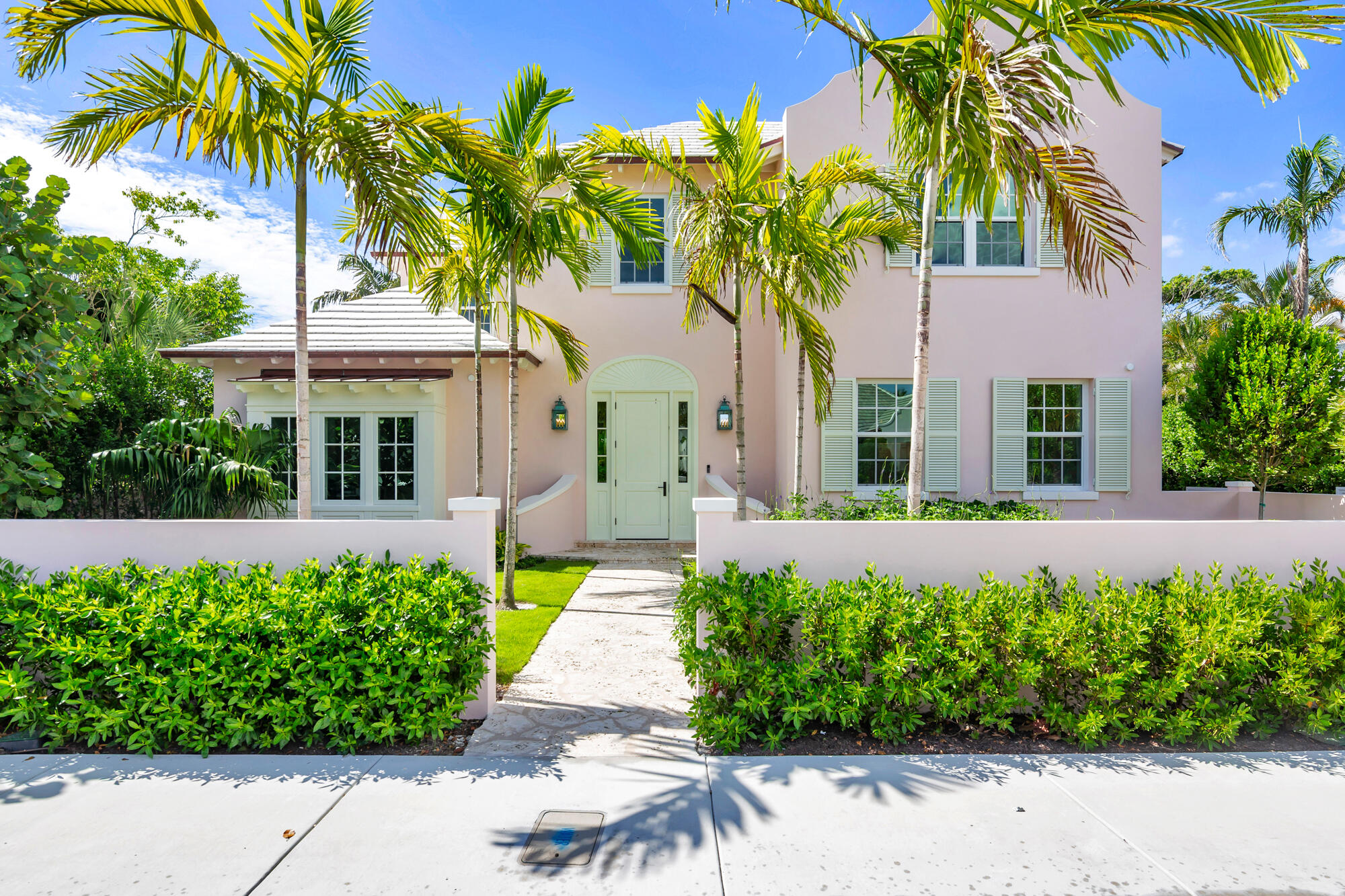 234 Summa, West Palm Beach FL 33405