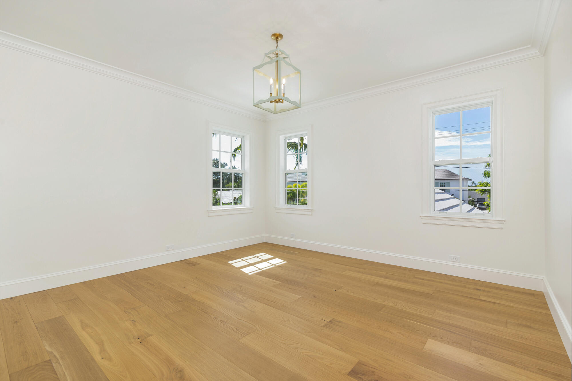 234 Summa, West Palm Beach FL 33405