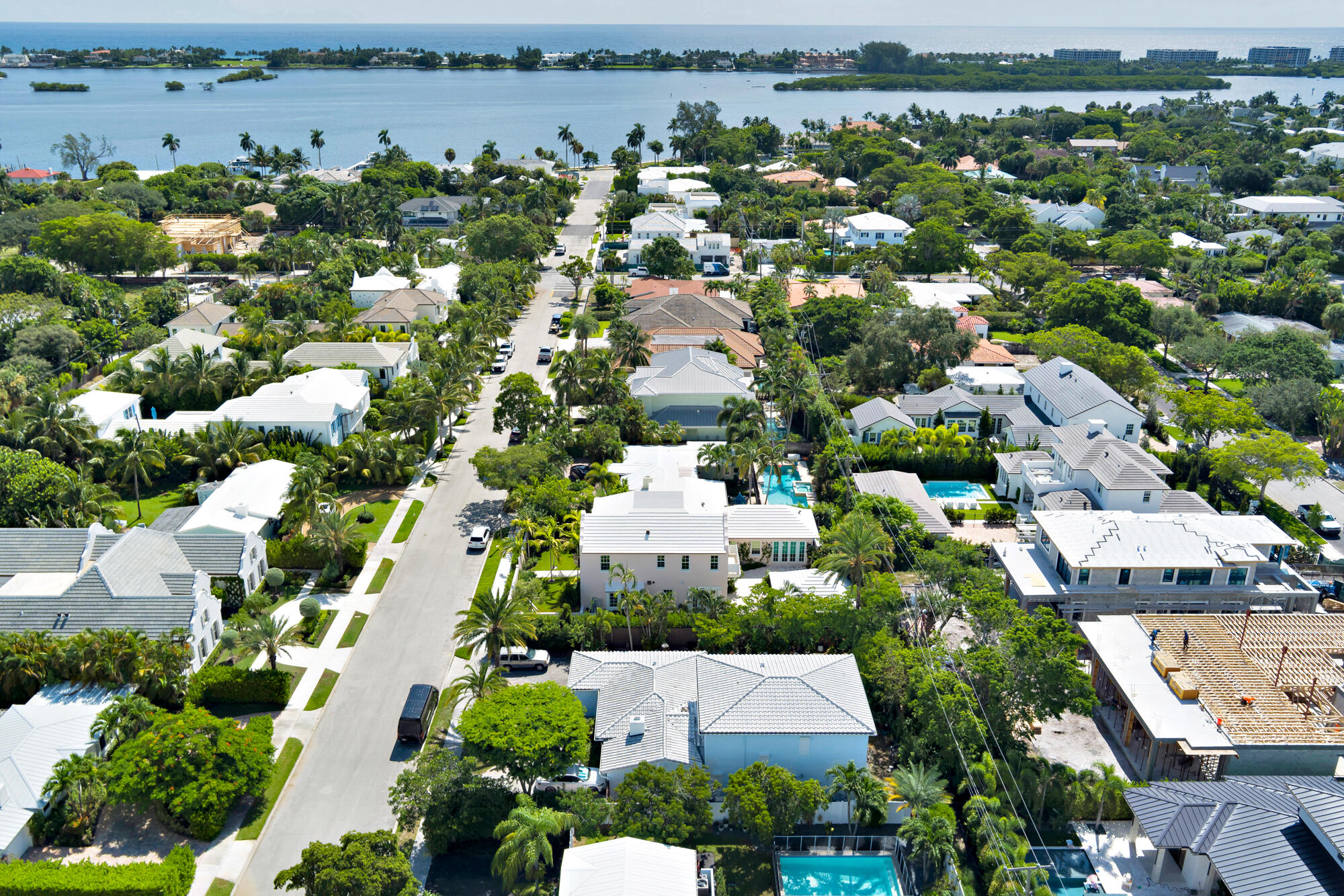 234 Summa, West Palm Beach FL 33405
