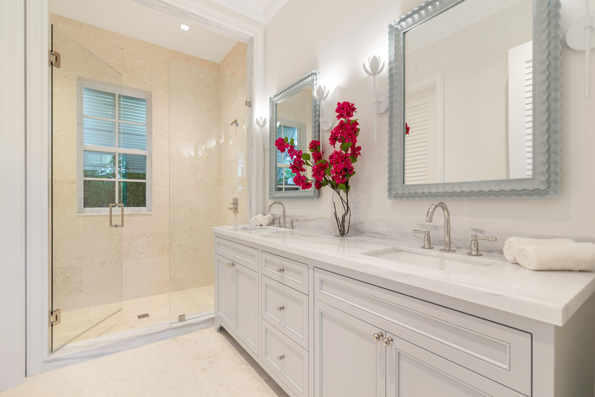 234 Summa, West Palm Beach FL 33405