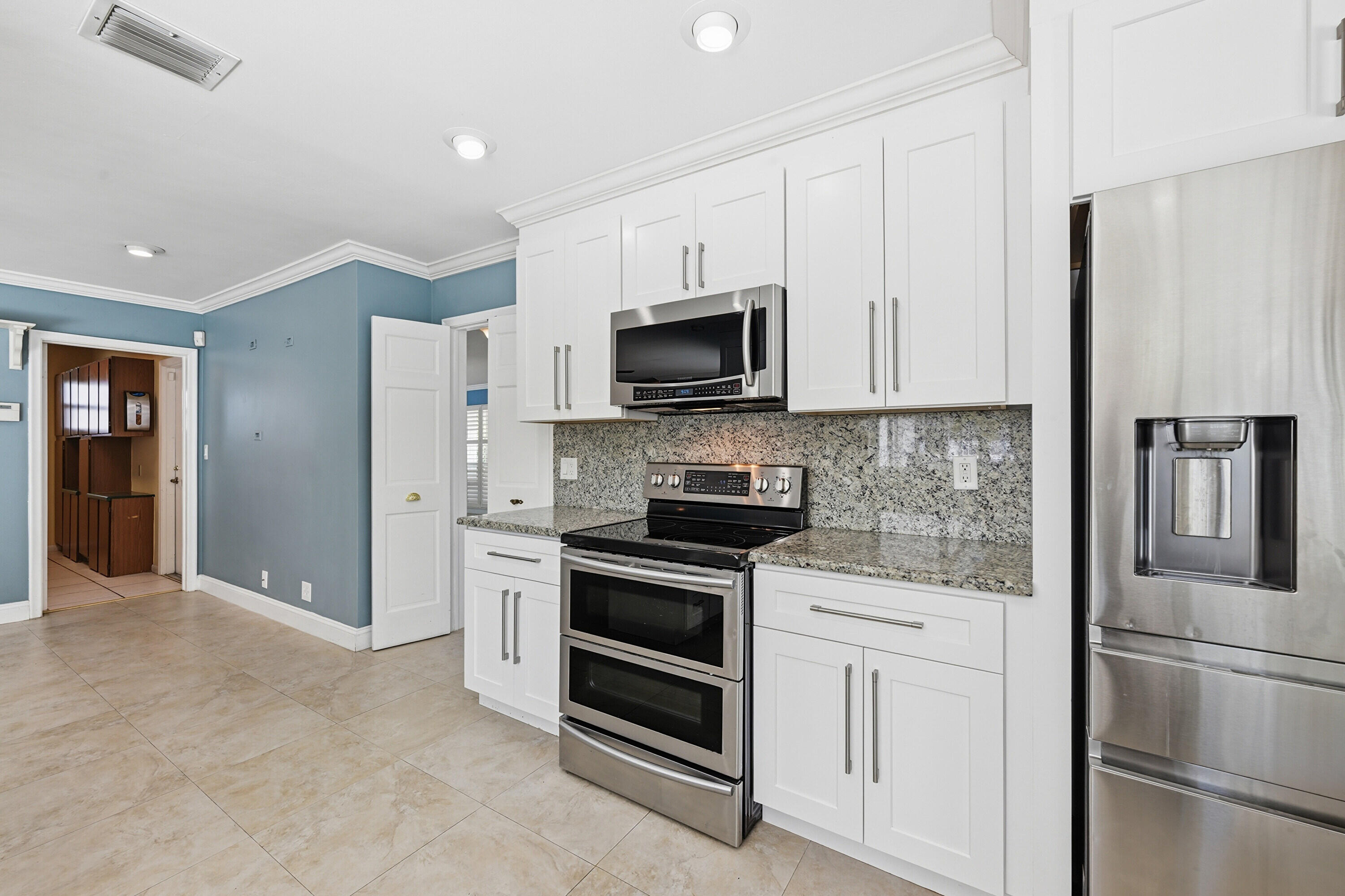 2810 NE 52nd, Fort Lauderdale FL 33308