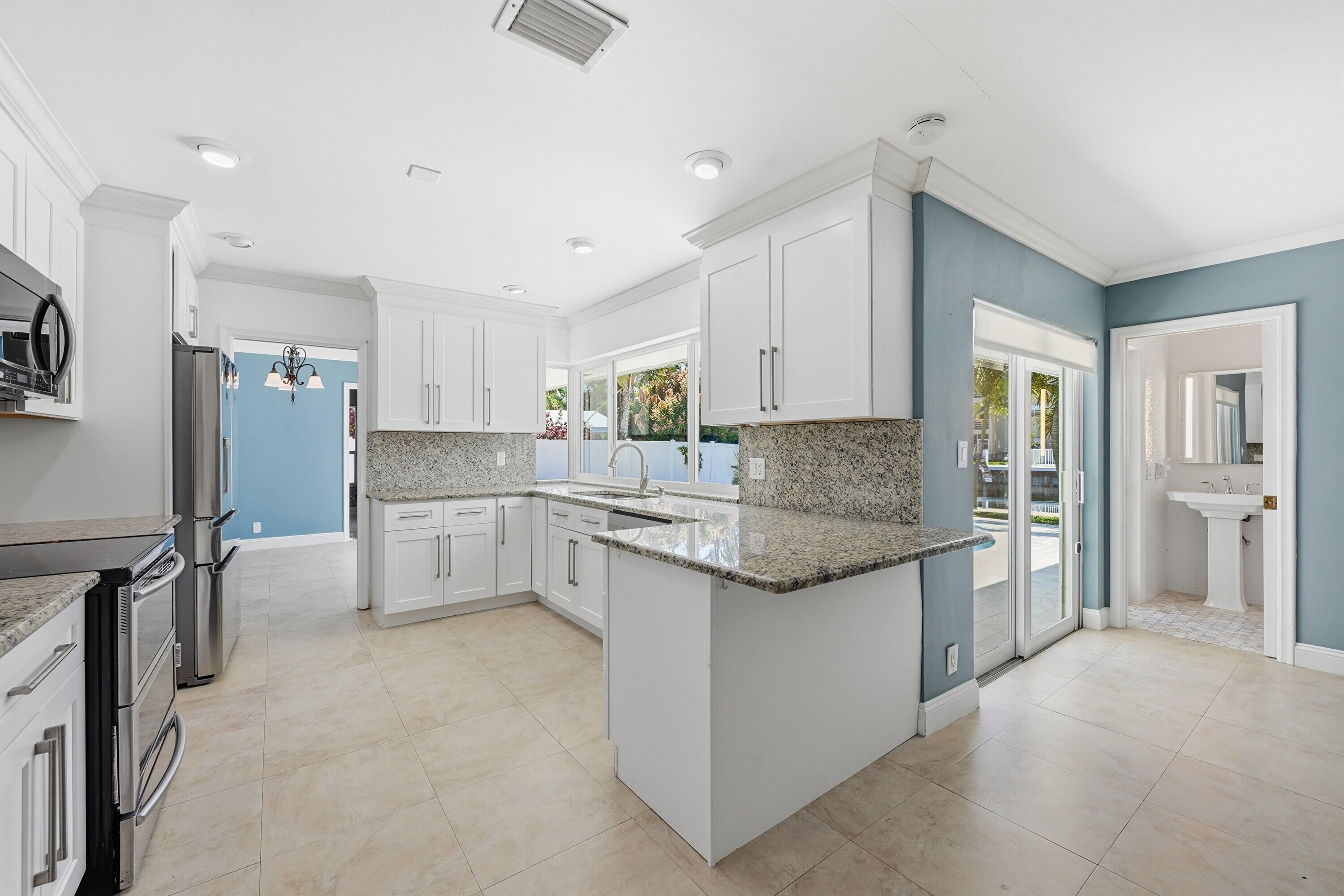 2810 NE 52nd, Fort Lauderdale FL 33308