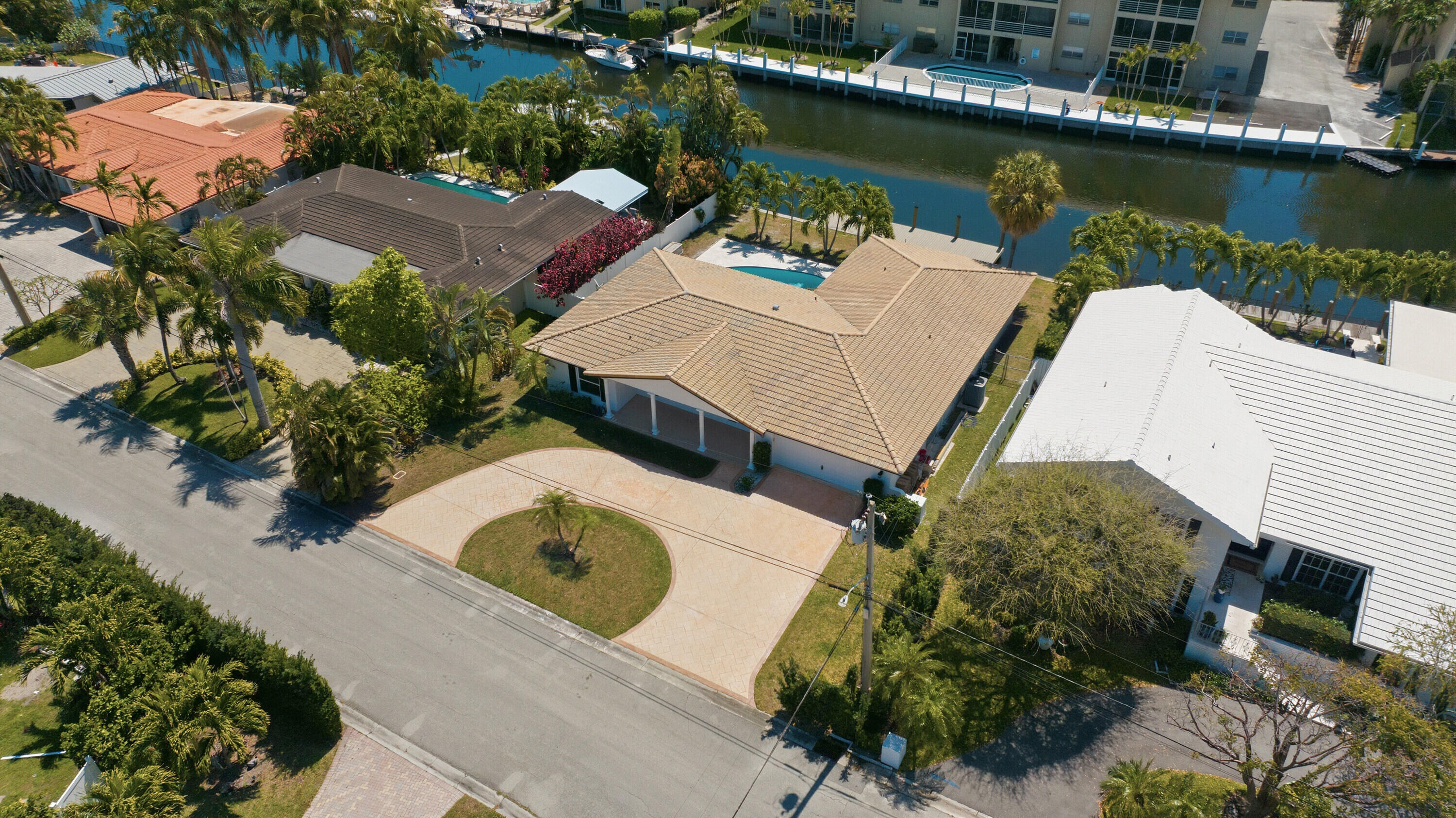 2810 NE 52nd, Fort Lauderdale FL 33308
