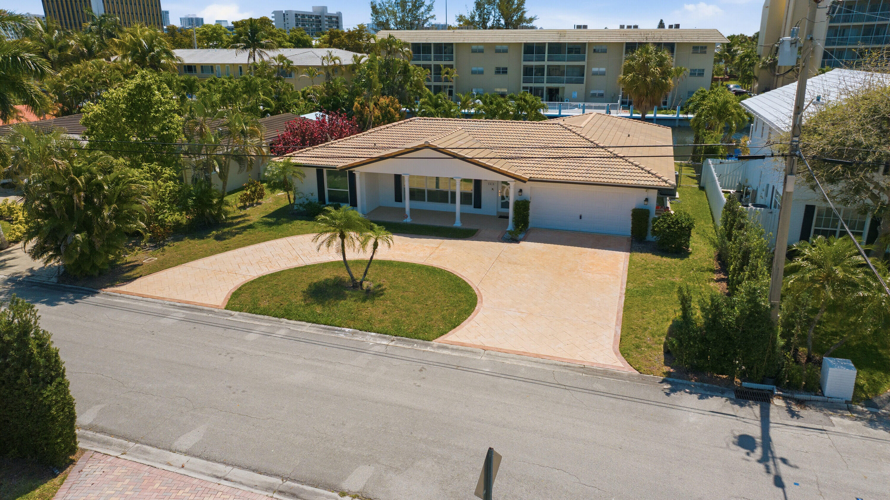 2810 NE 52nd, Fort Lauderdale FL 33308