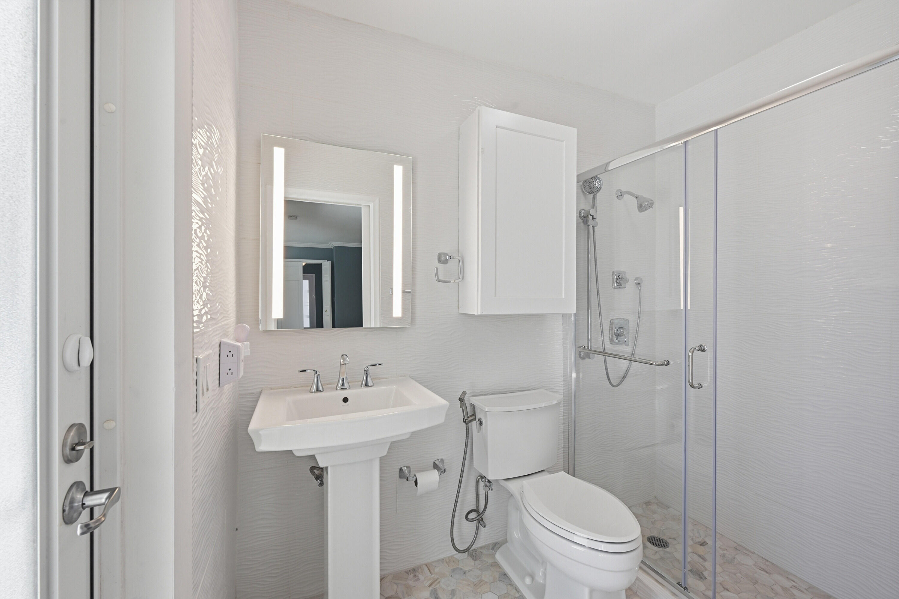 2810 NE 52nd, Fort Lauderdale FL 33308