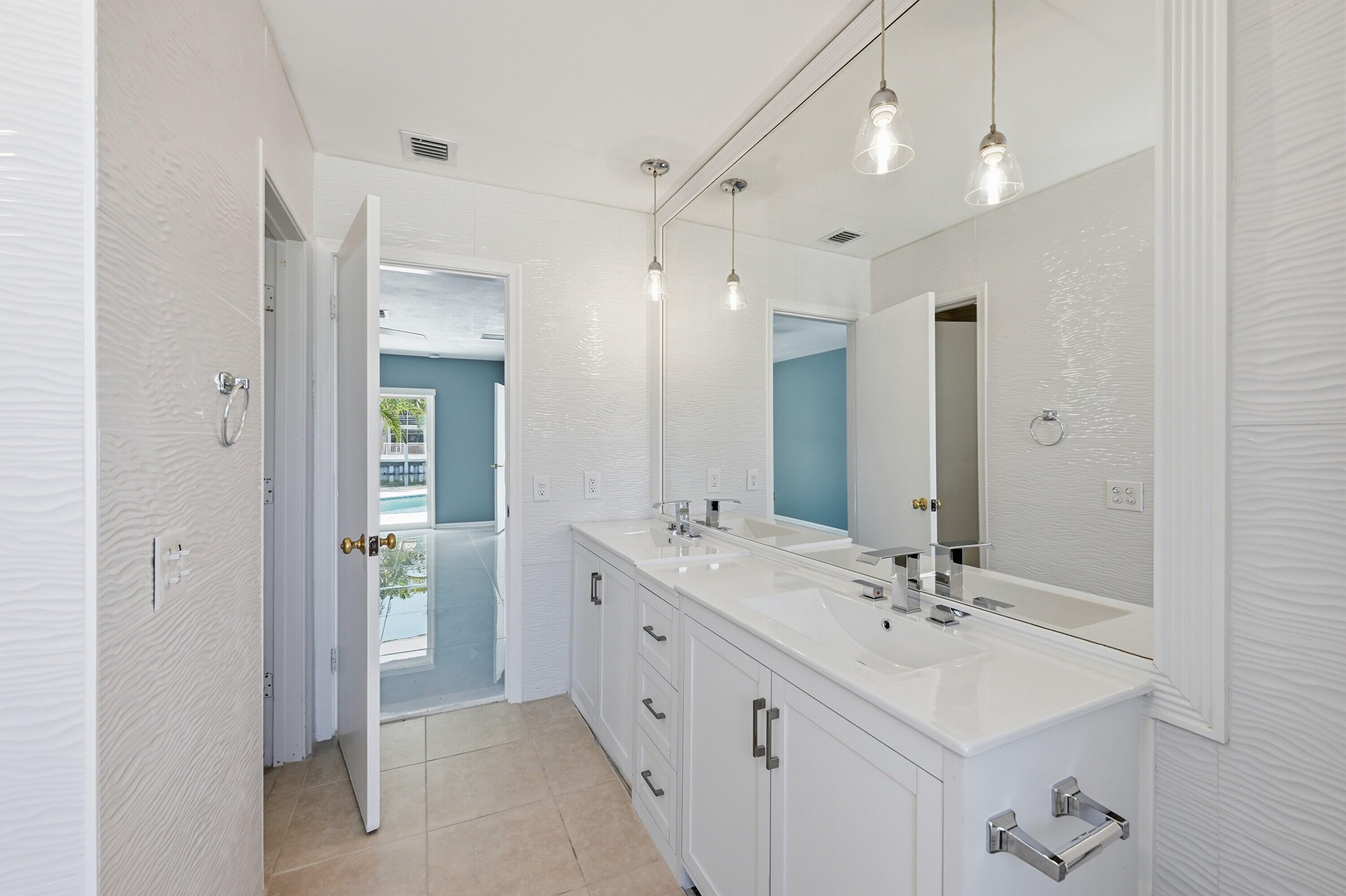 2810 NE 52nd, Fort Lauderdale FL 33308