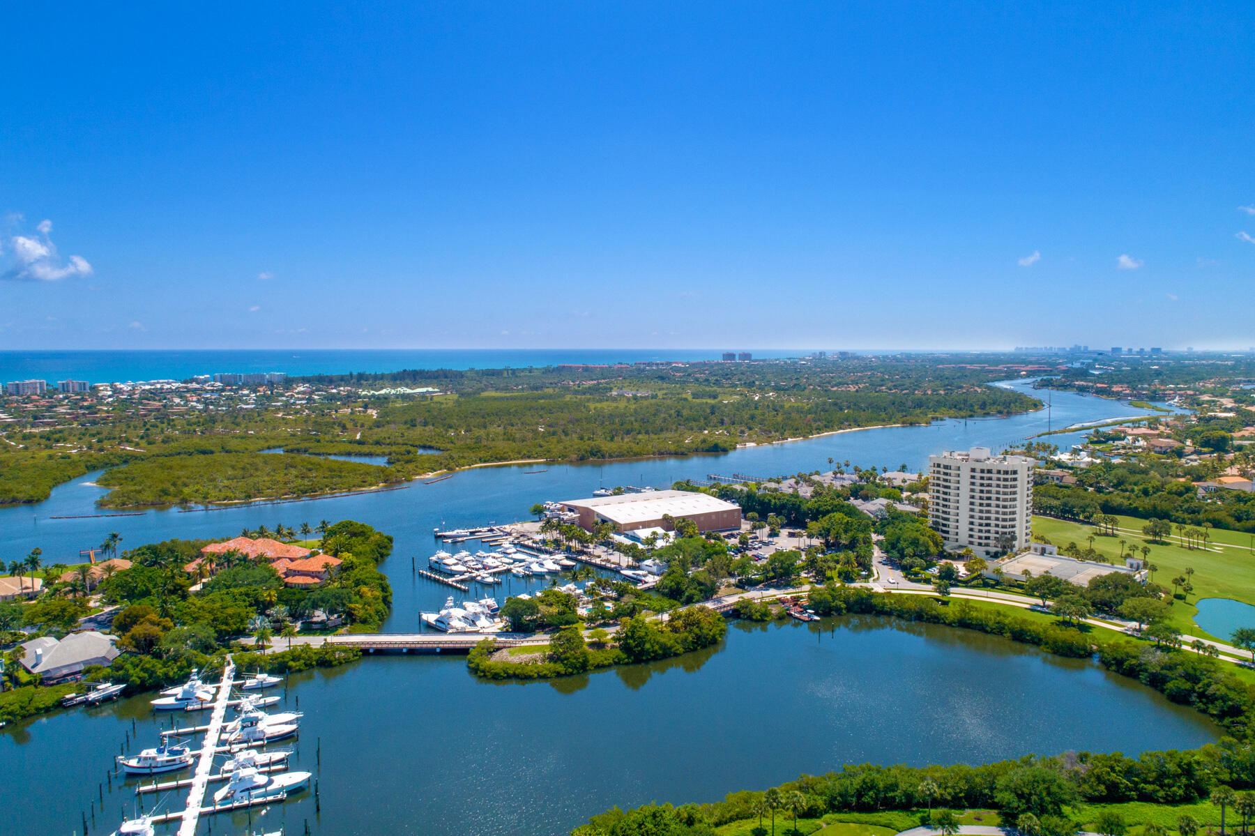 3322 Casseekey Island #604, Jupiter FL 33477