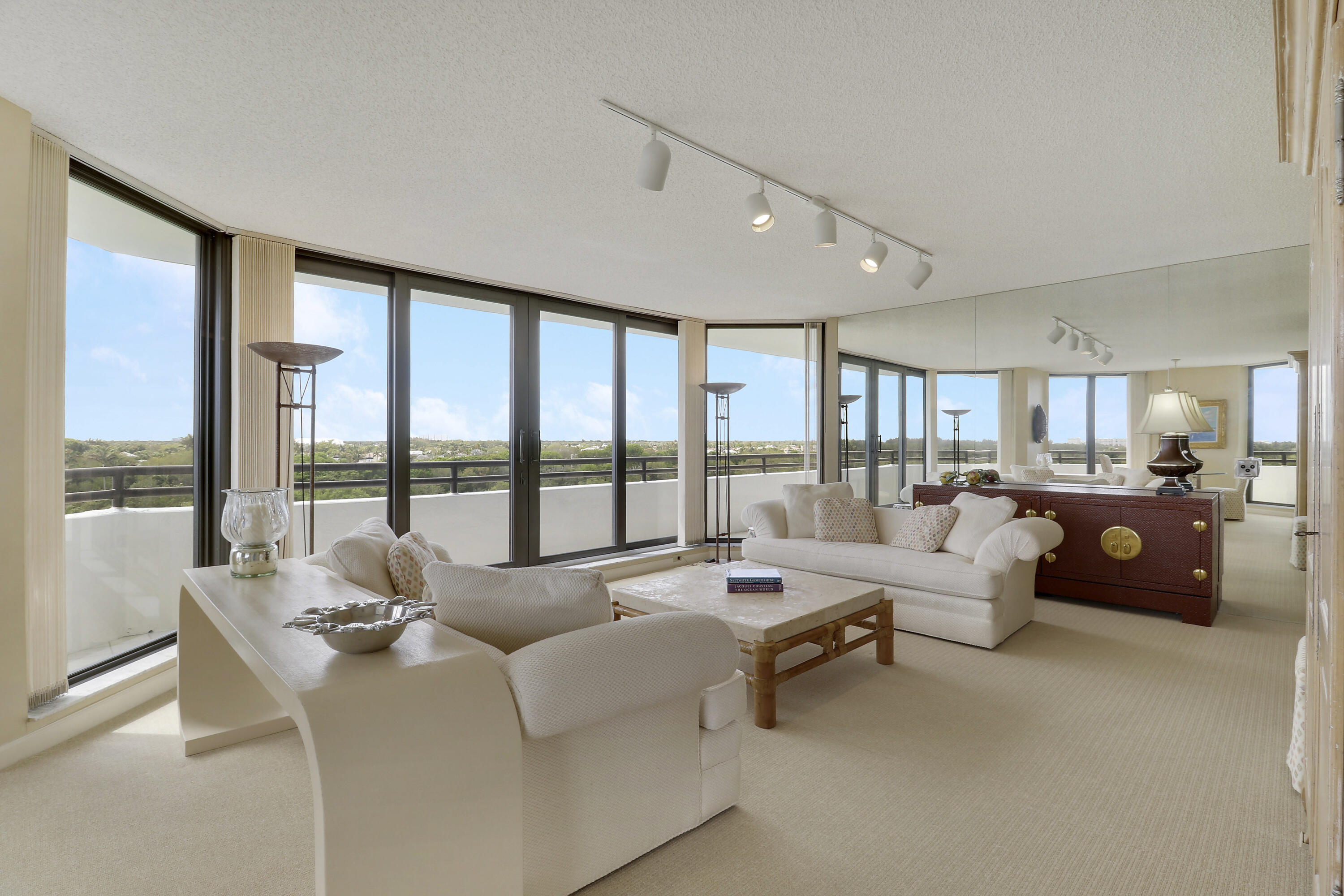 3322 Casseekey Island #604, Jupiter FL 33477