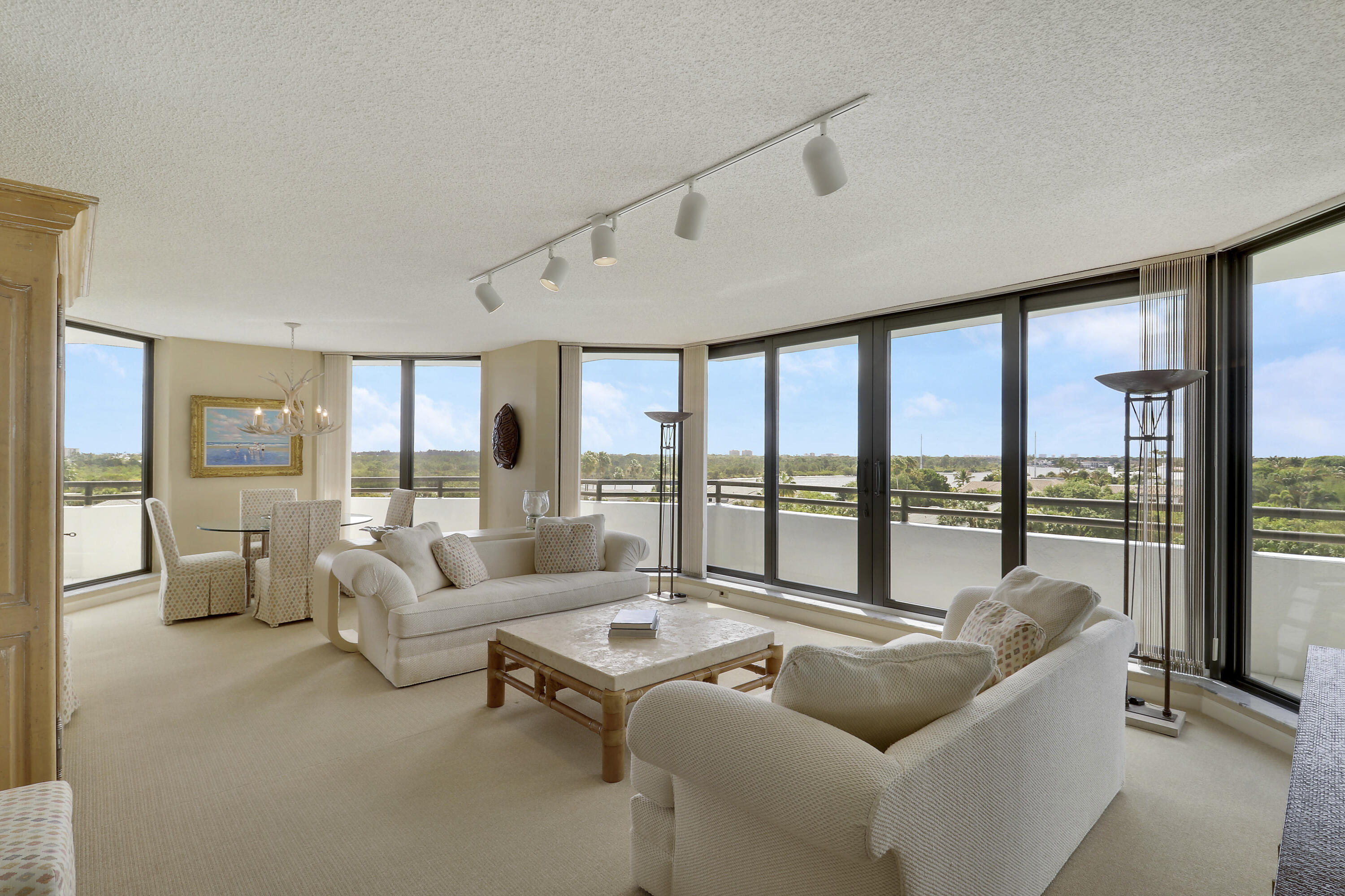 3322 Casseekey Island #604, Jupiter FL 33477