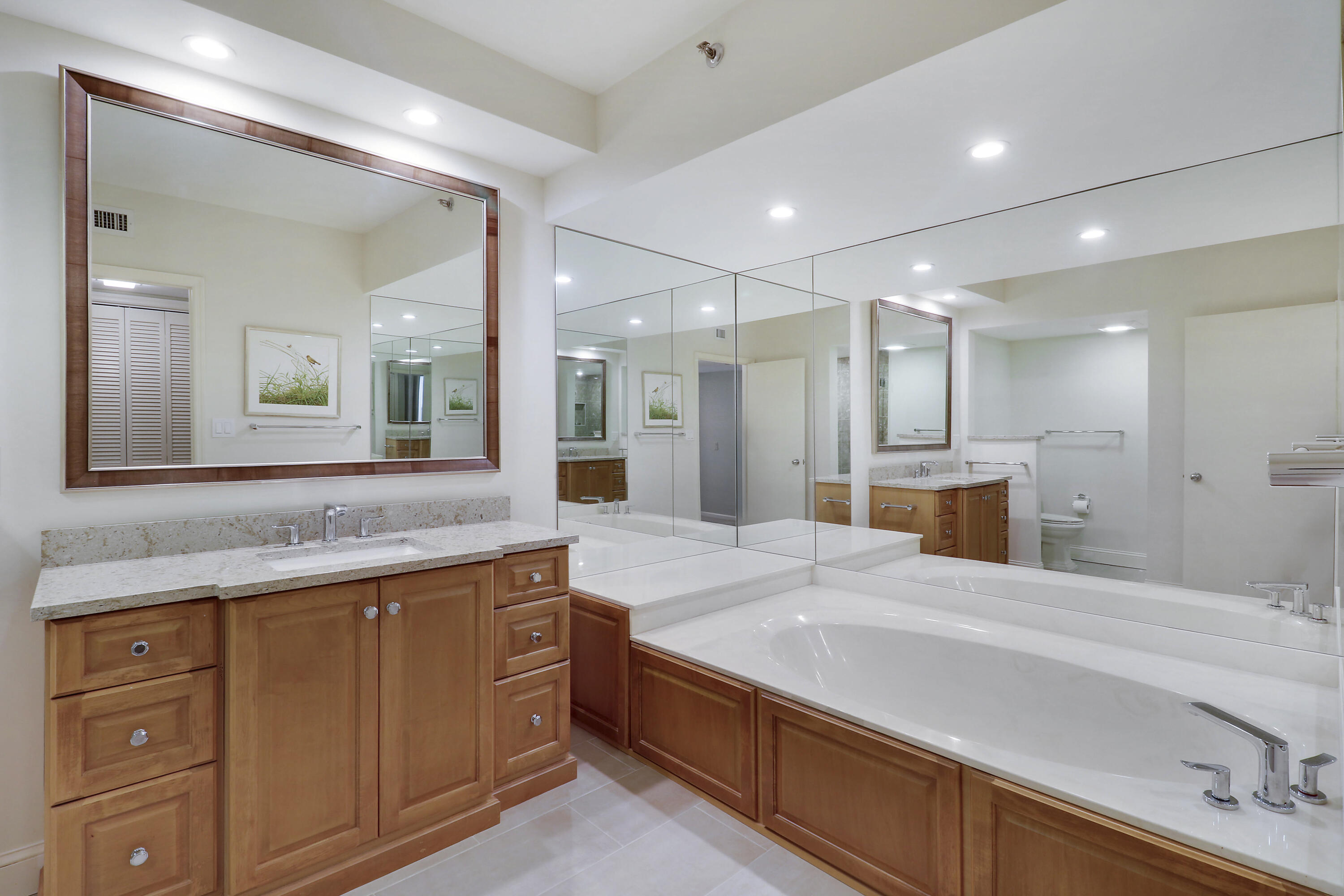 3322 Casseekey Island #604, Jupiter FL 33477