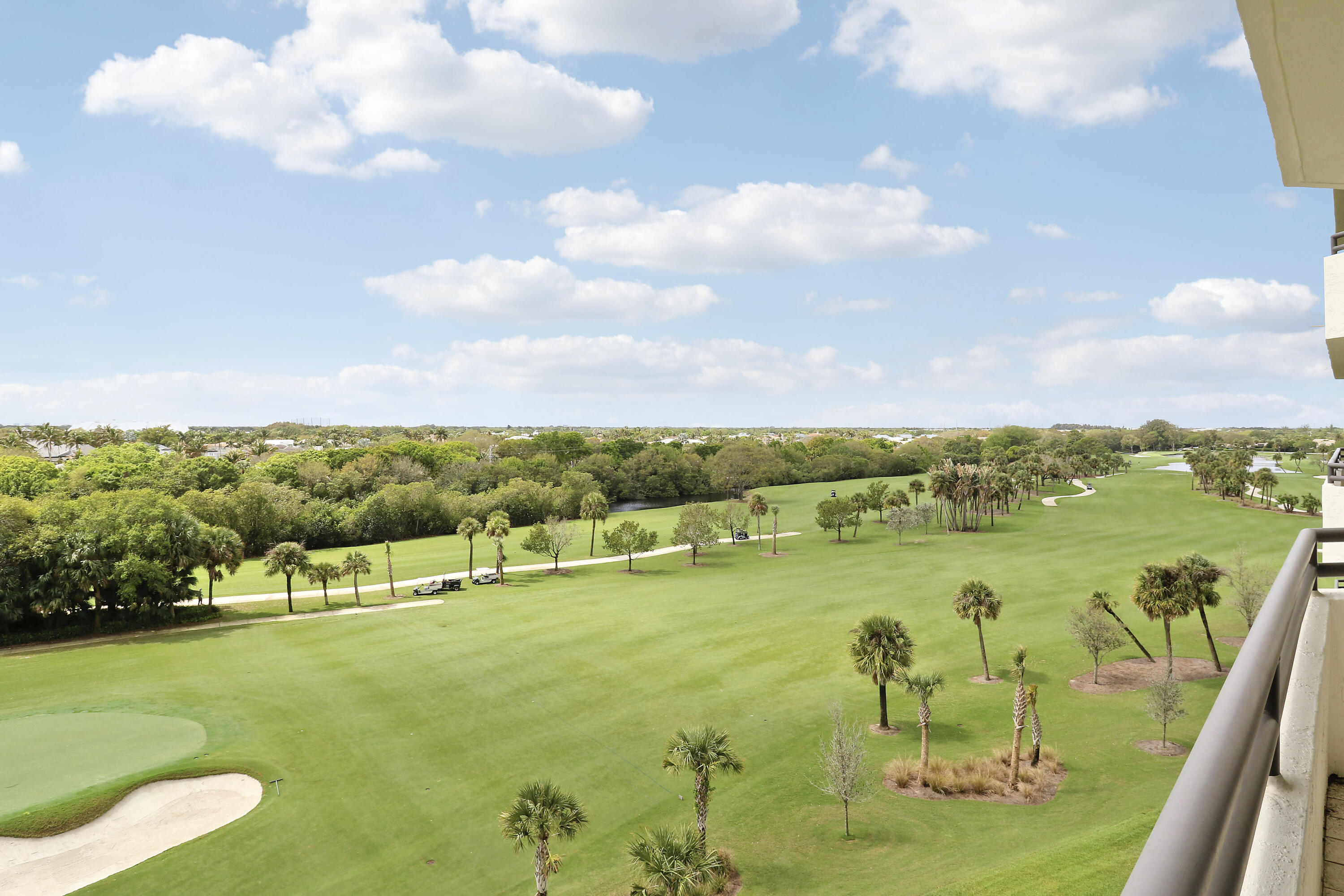 3322 Casseekey Island #604, Jupiter FL 33477