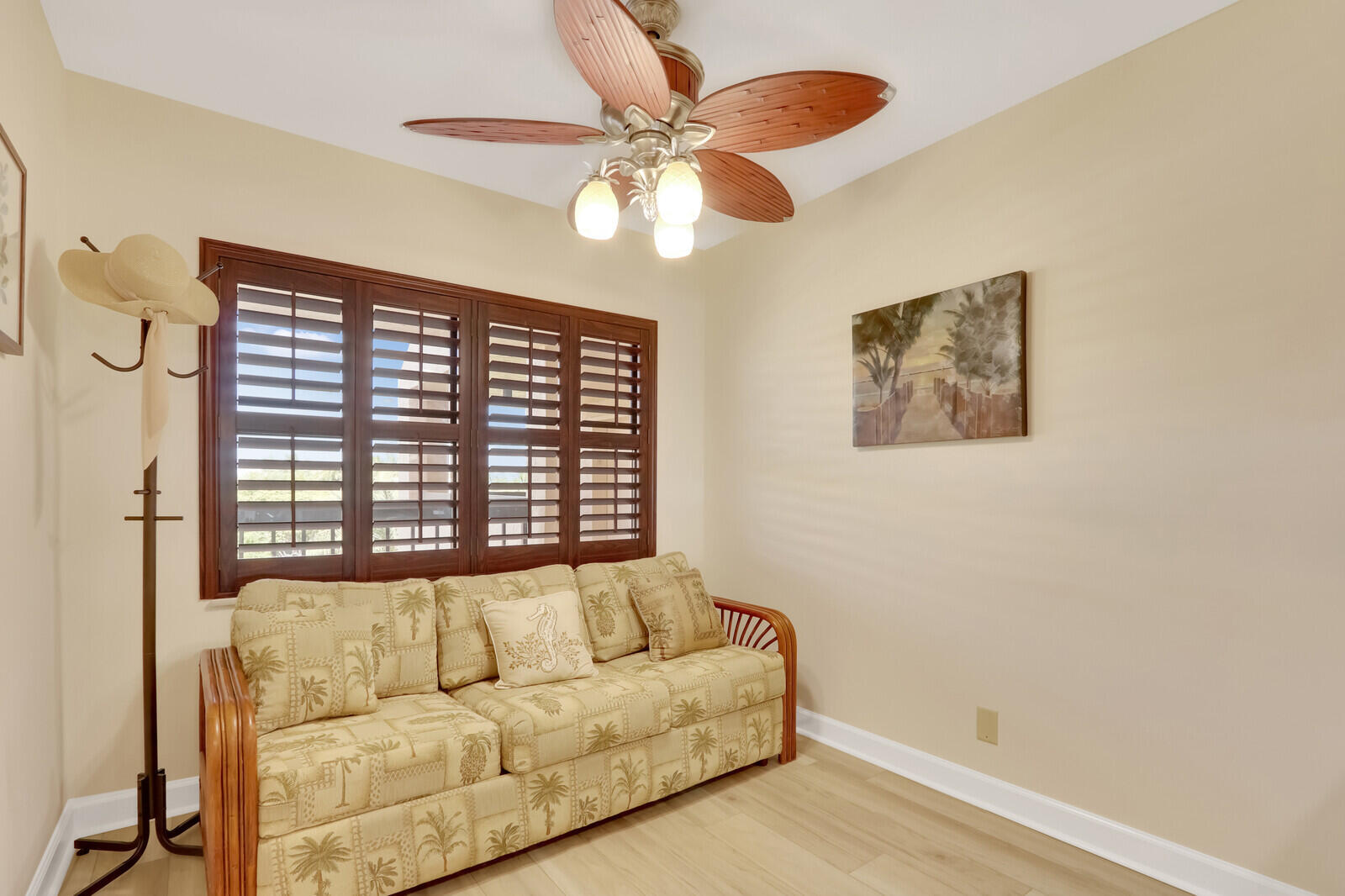 1055 Ocean #403, Juno Beach FL 33408