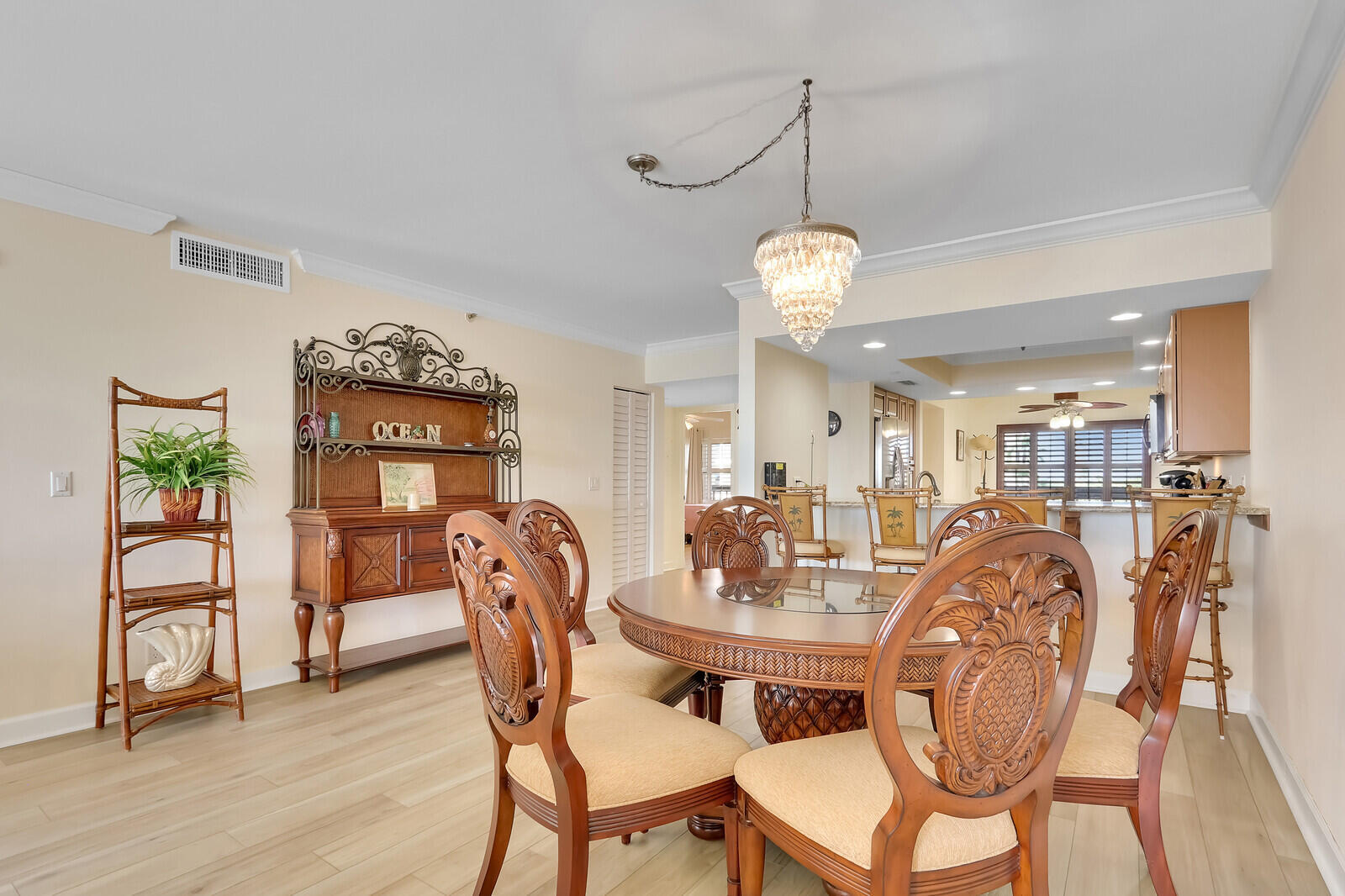 1055 Ocean #403, Juno Beach FL 33408