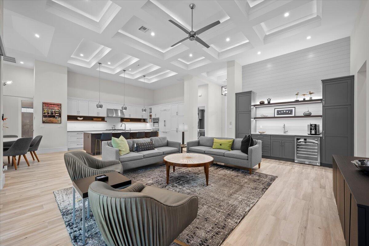 187 Shelter, Jupiter FL 33469